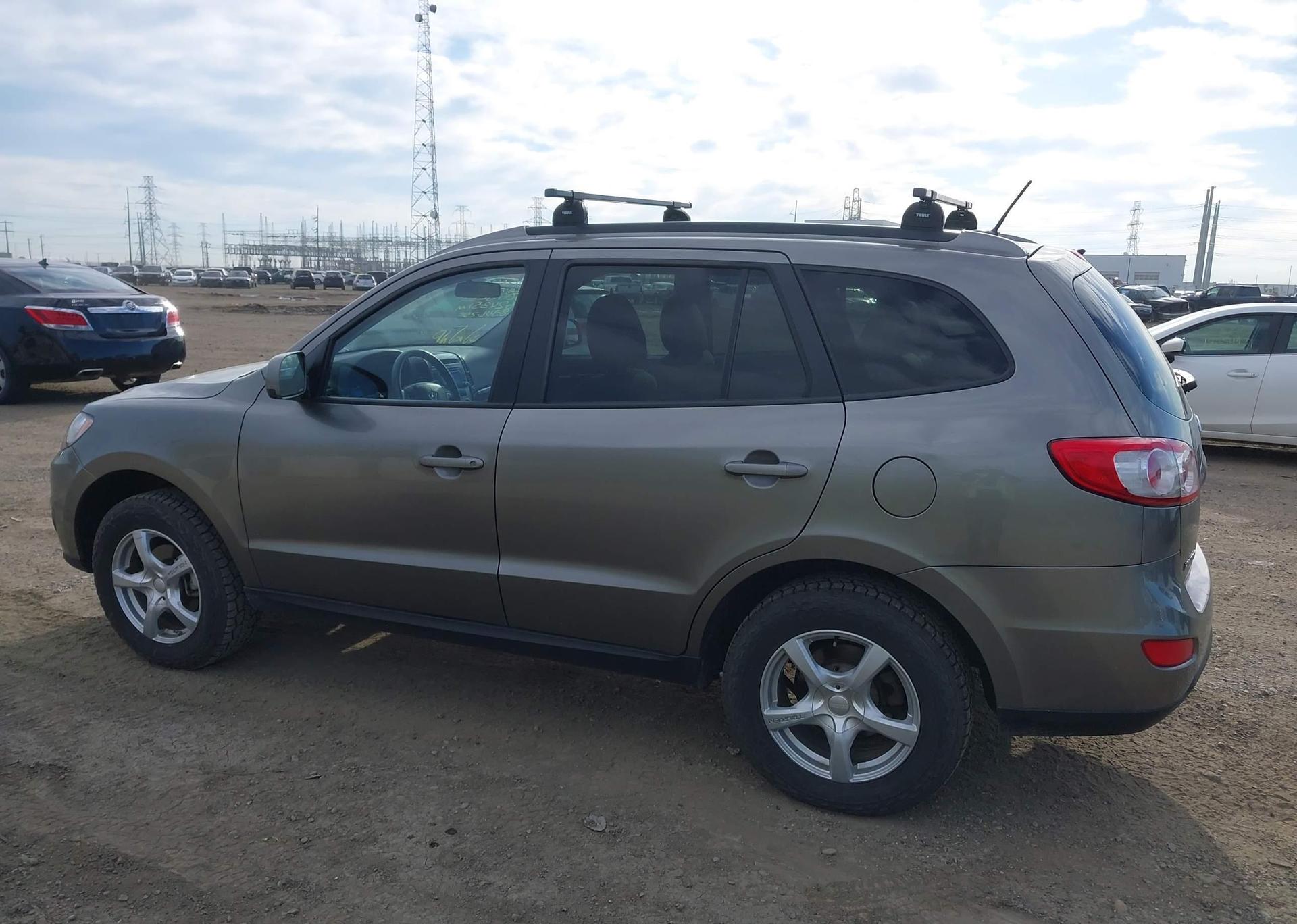 2011 HYUNDAI SANTA FE GL 3.5