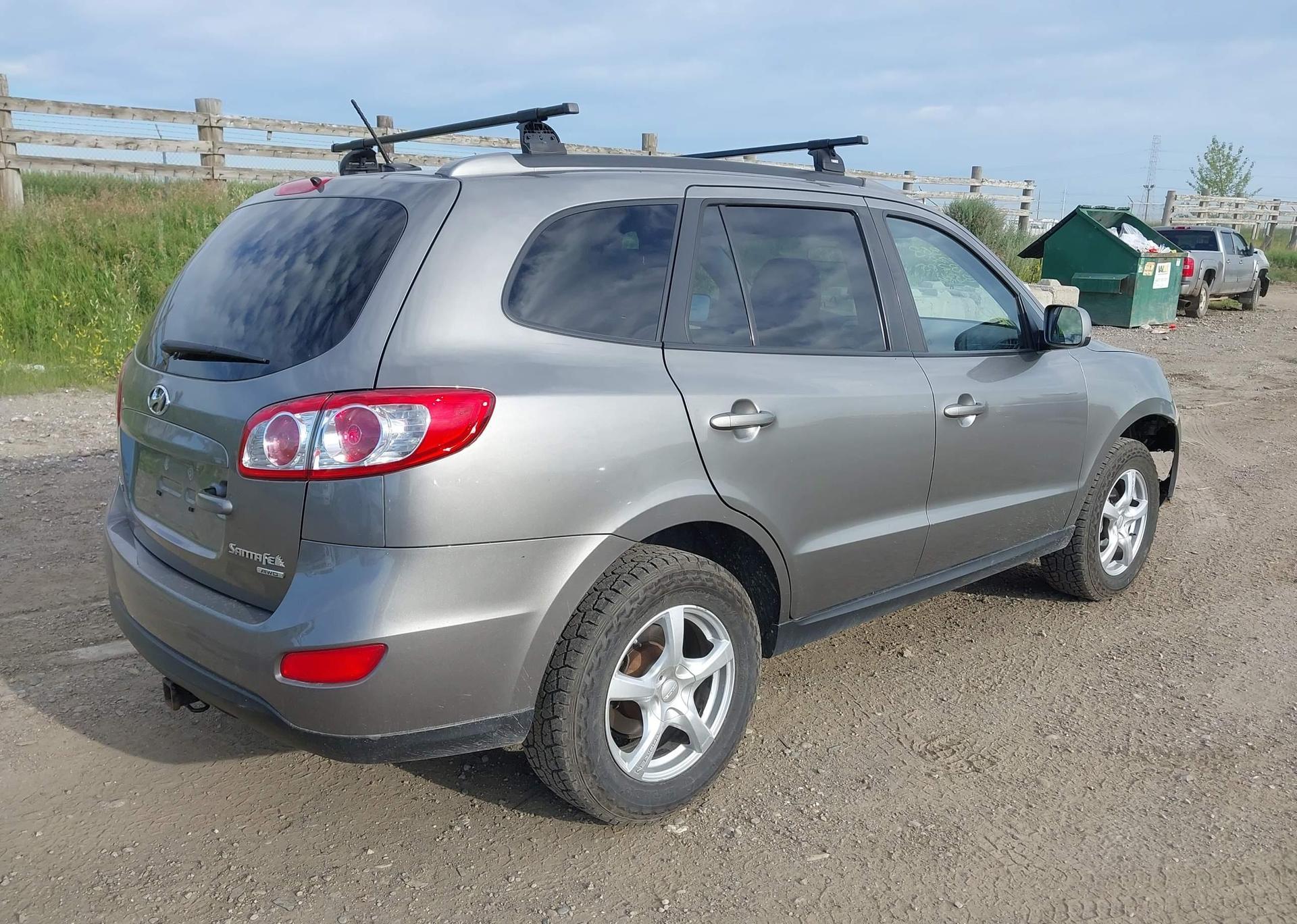 2011 HYUNDAI SANTA FE GL 3.5