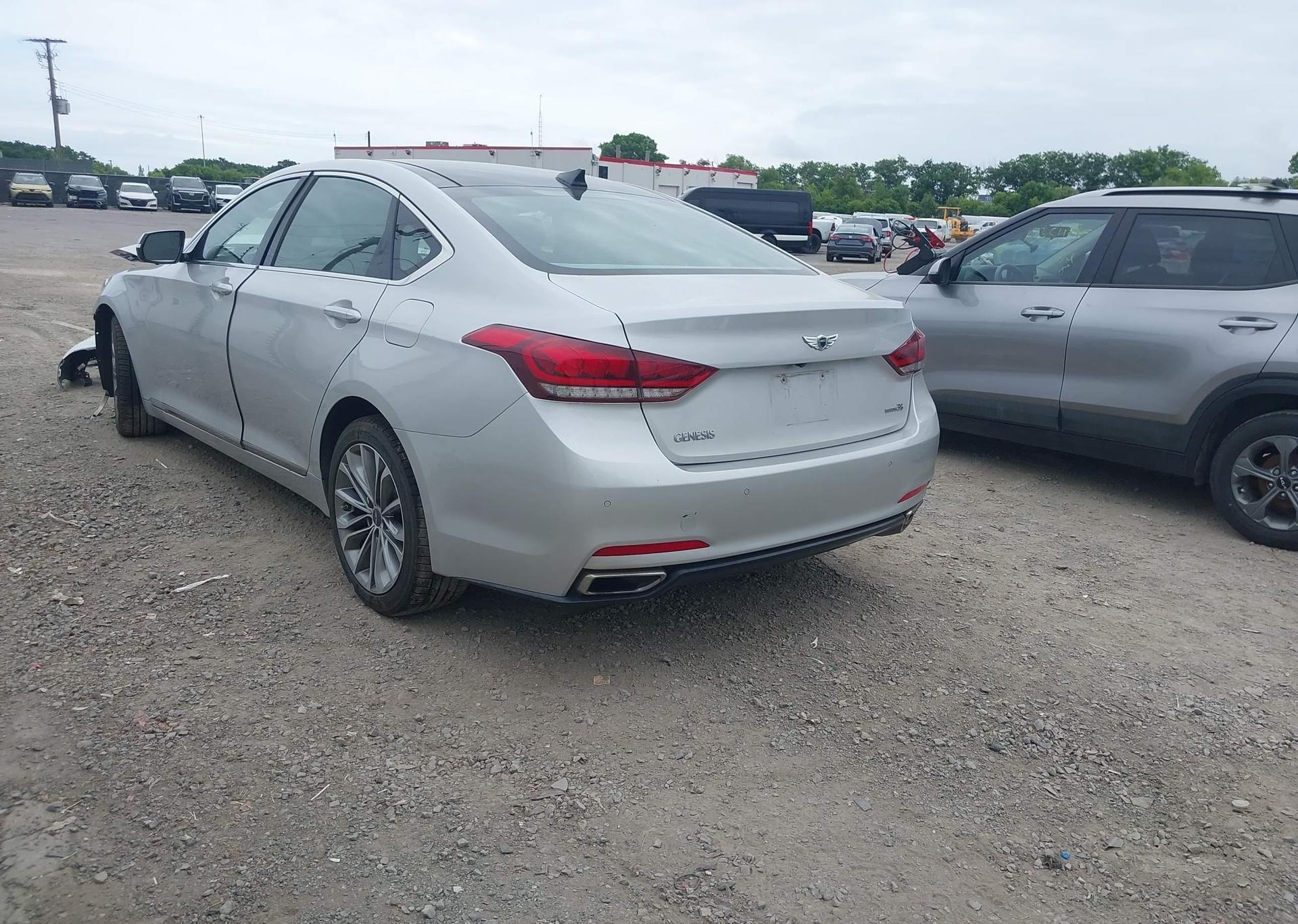 2015 HYUNDAI GENESIS 3.8L