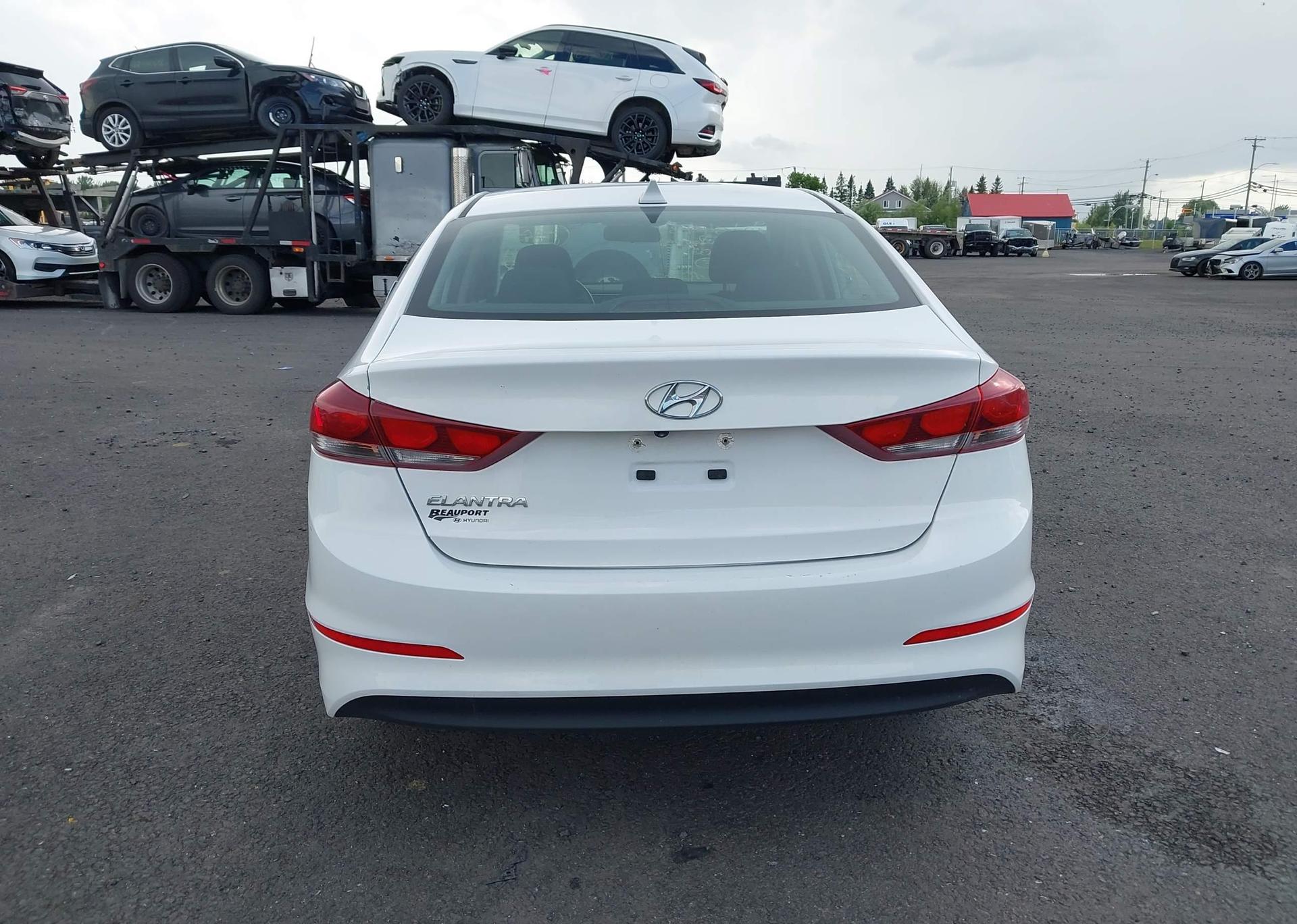 2018 HYUNDAI ELANTRA SEL