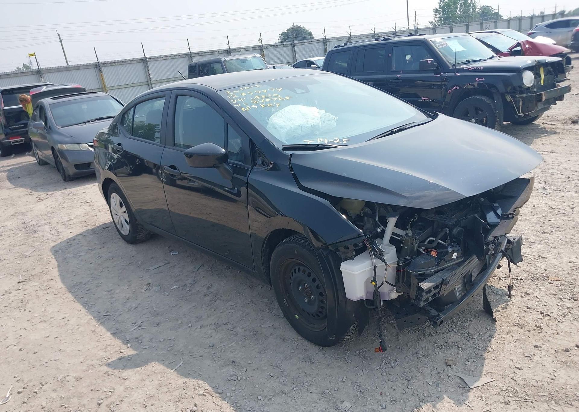 2024 NISSAN VERSA