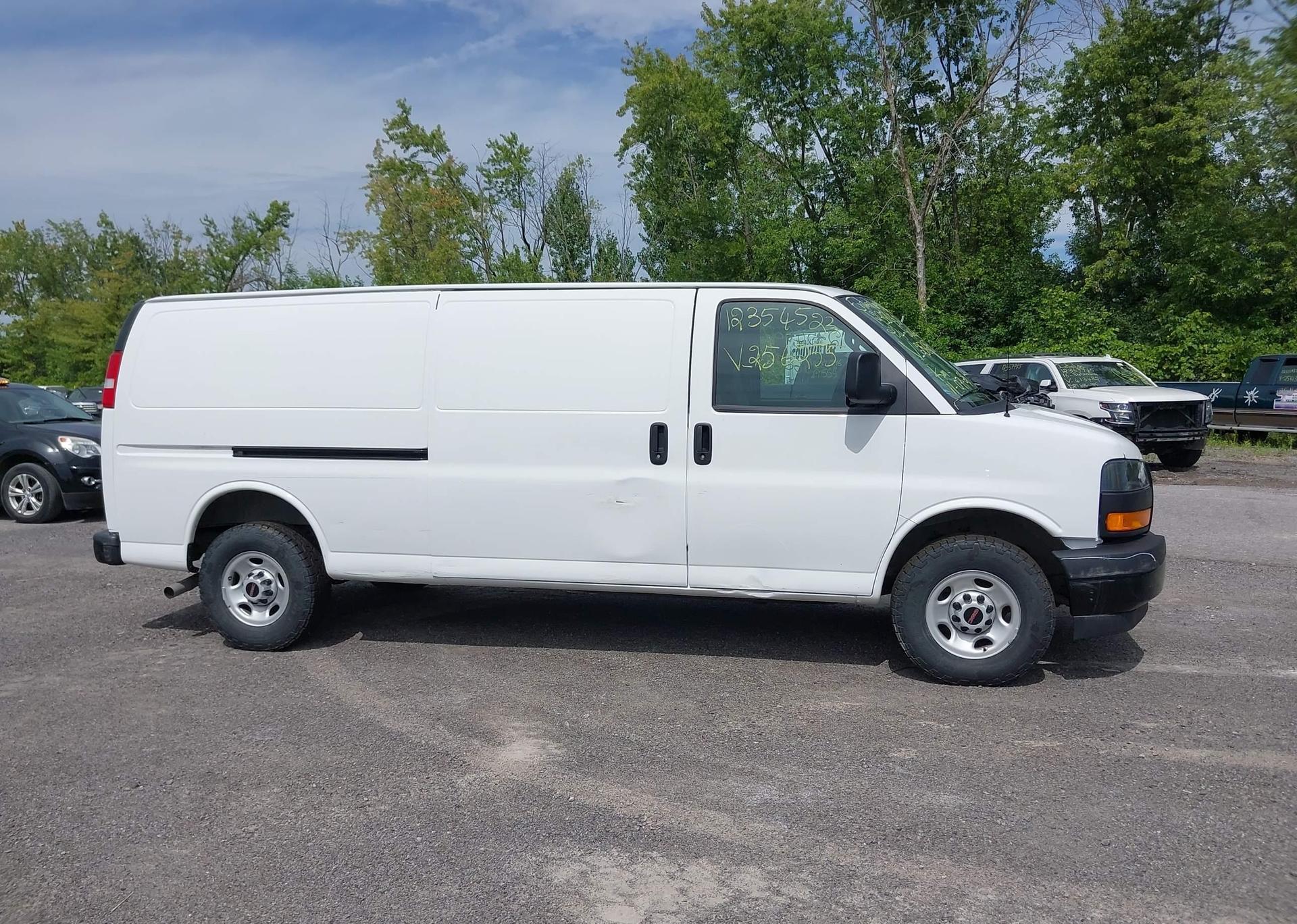 2024 GMC SAVANA 2500 WORK VAN