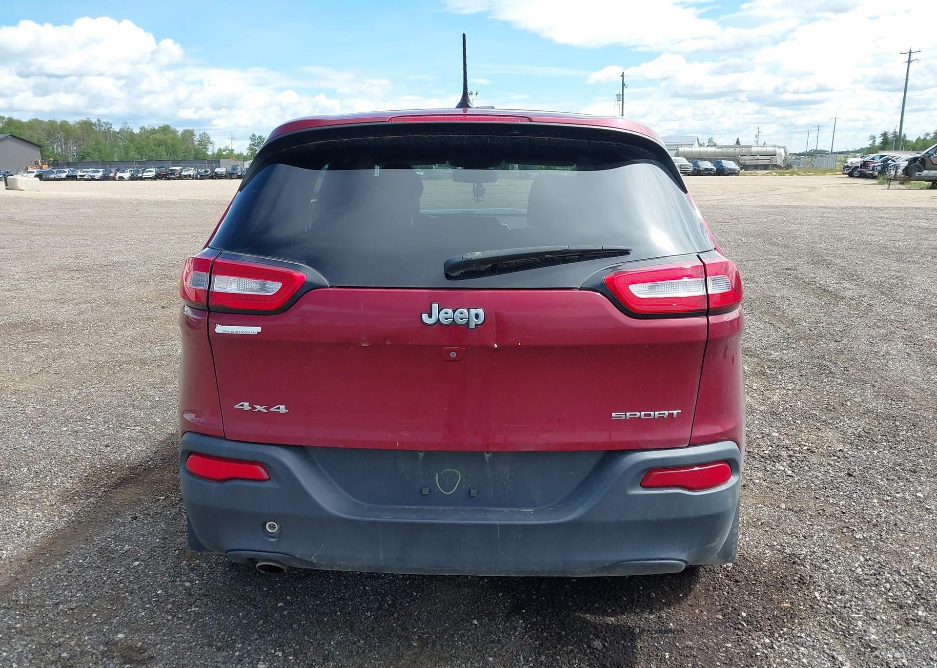 2015 JEEP CHEROKEE SPORT