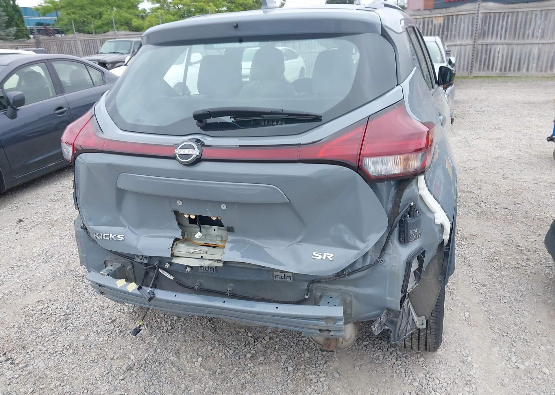 2024 NISSAN KICKS SR