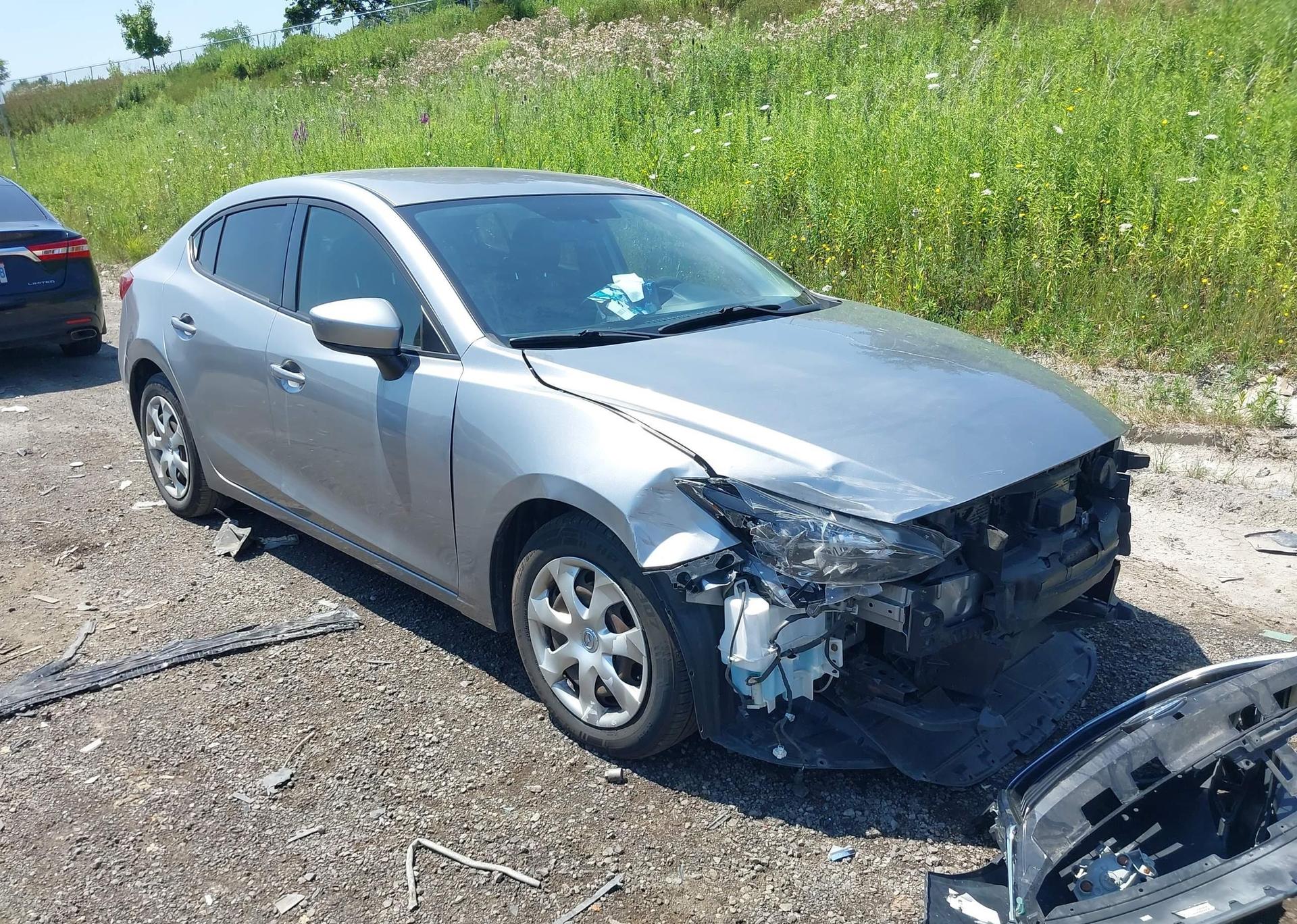 2015 MAZDA MAZDA3 GX