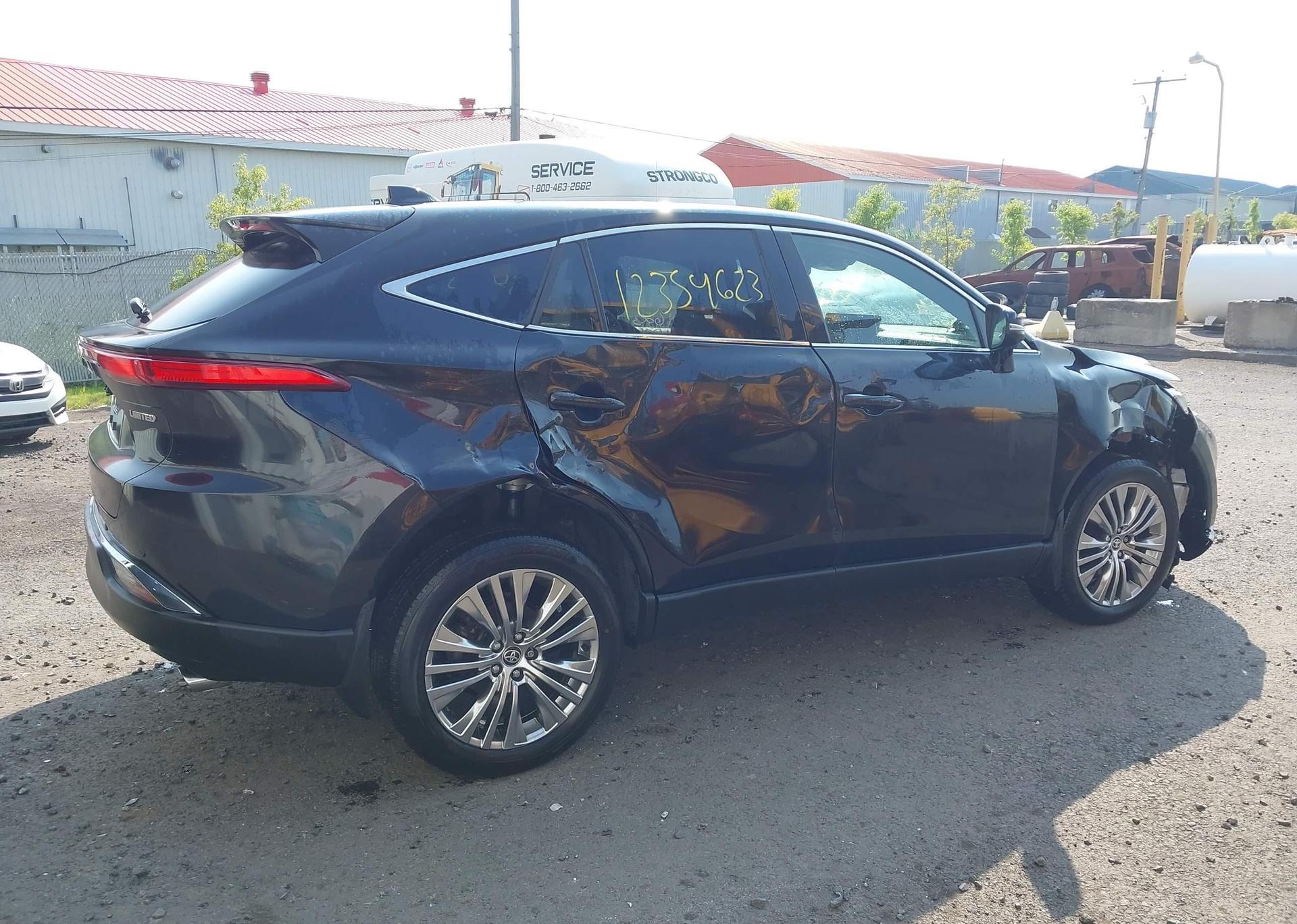 2023 TOYOTA VENZA LE