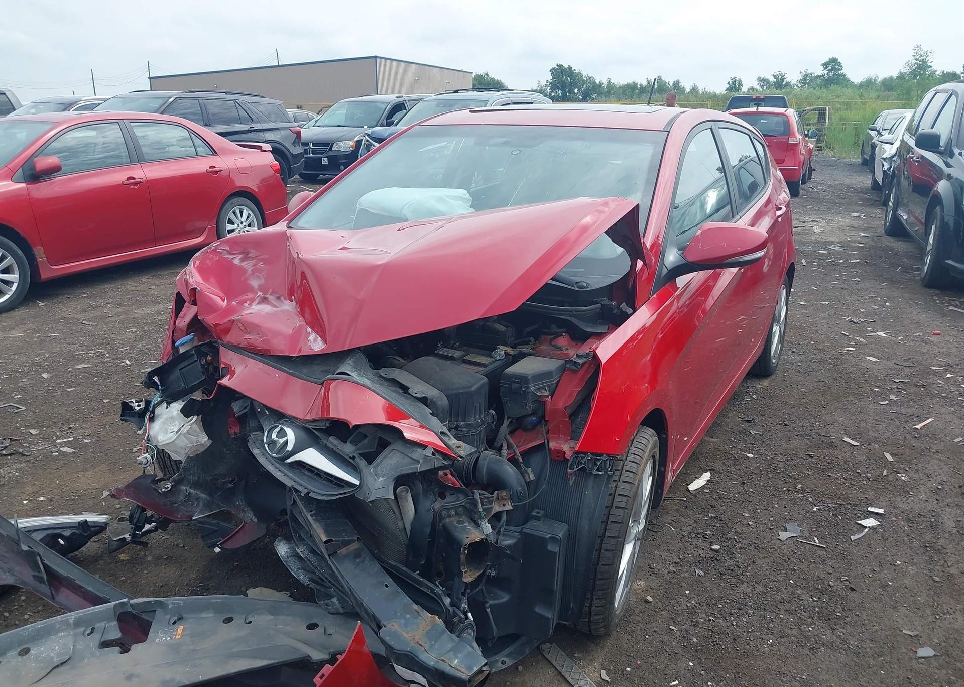 2013 HYUNDAI ACCENT GLS
