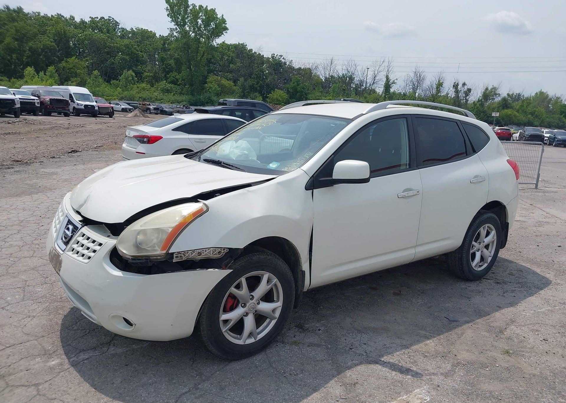 2010 NISSAN ROGUE S