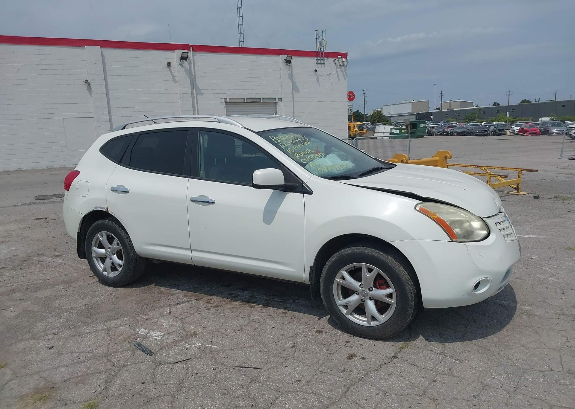 2010 NISSAN ROGUE S