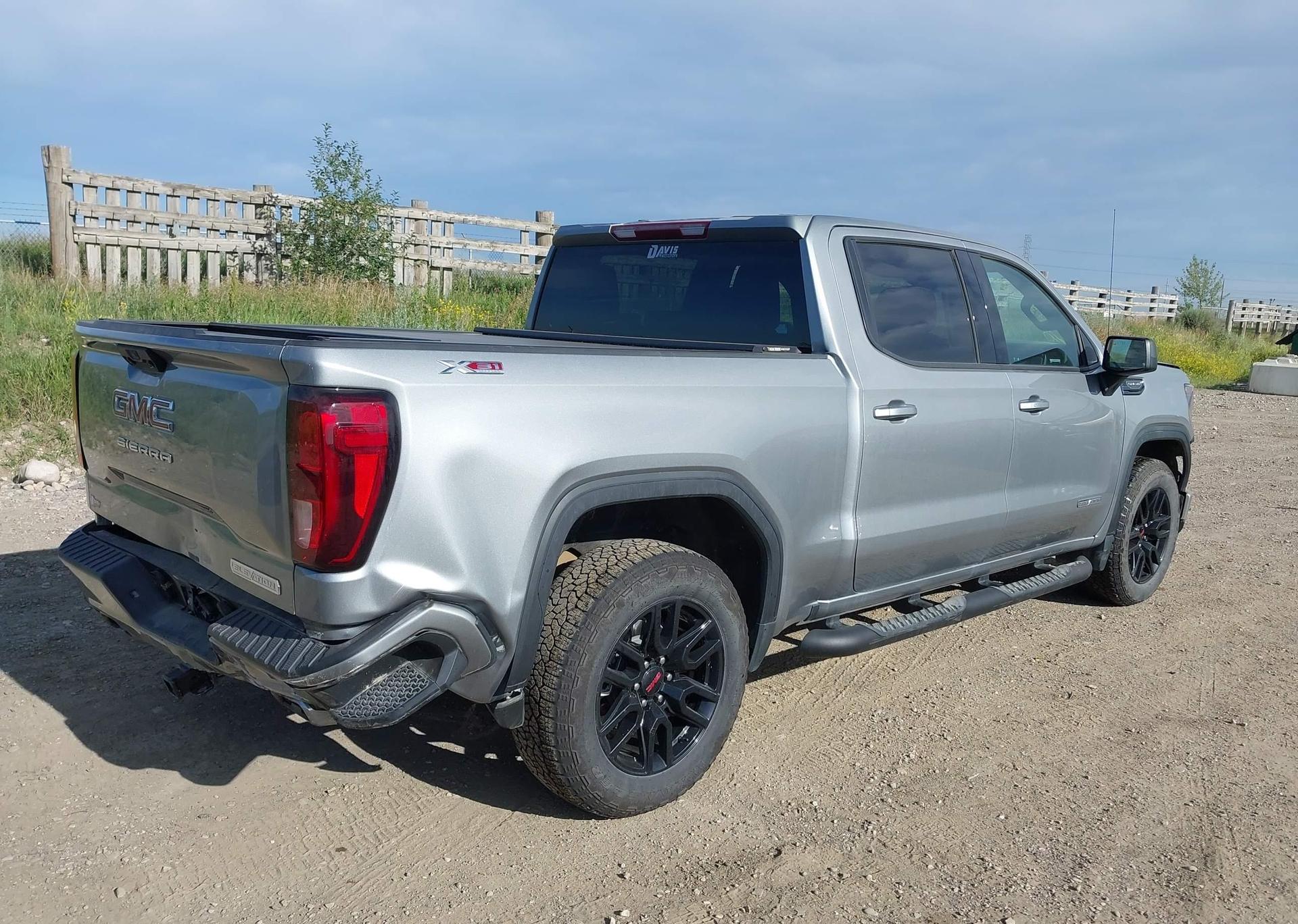 2024 GMC SIERRA K1500 ELEVATION