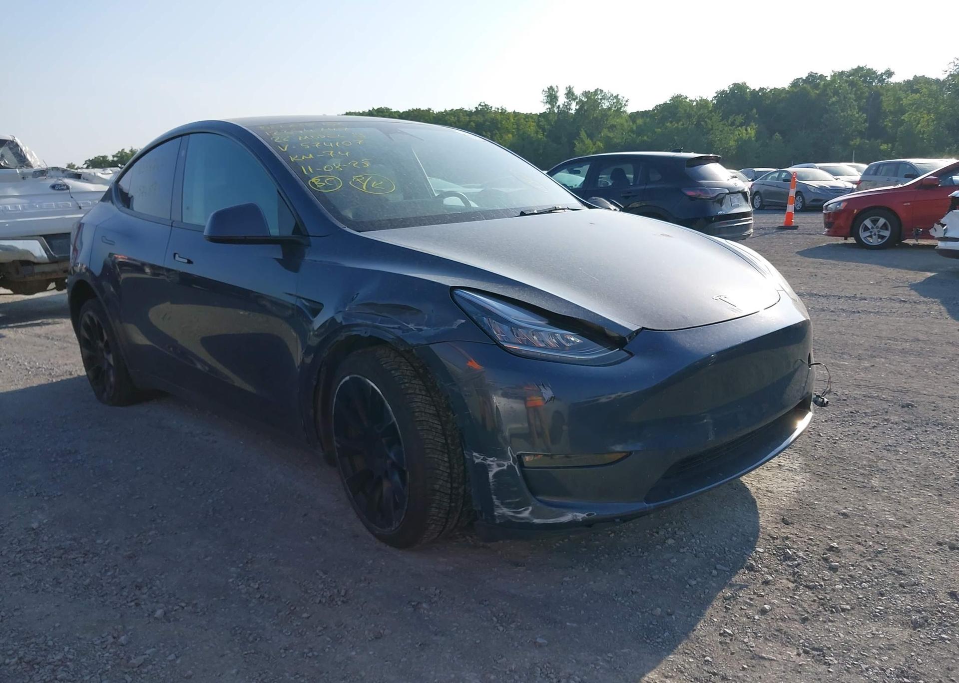 2022 TESLA MODEL Y LONG RANGE