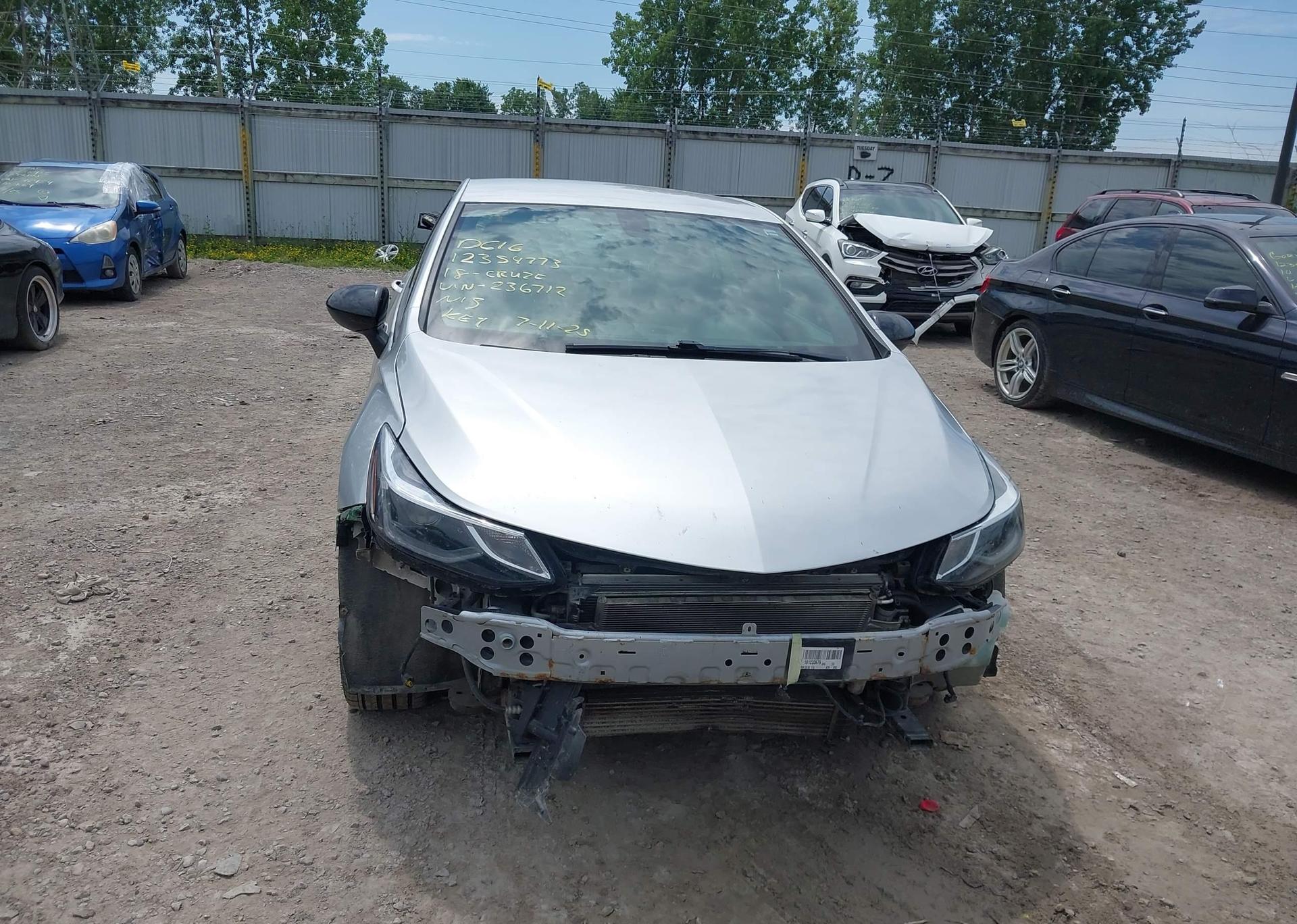 2018 CHEVROLET CRUZE LT