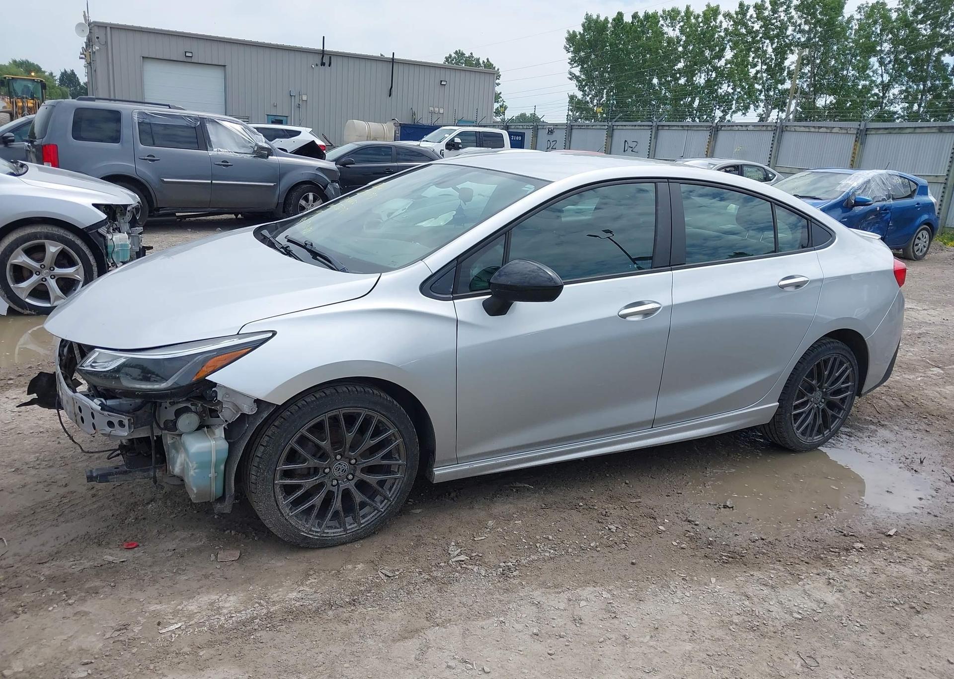 2018 CHEVROLET CRUZE LT