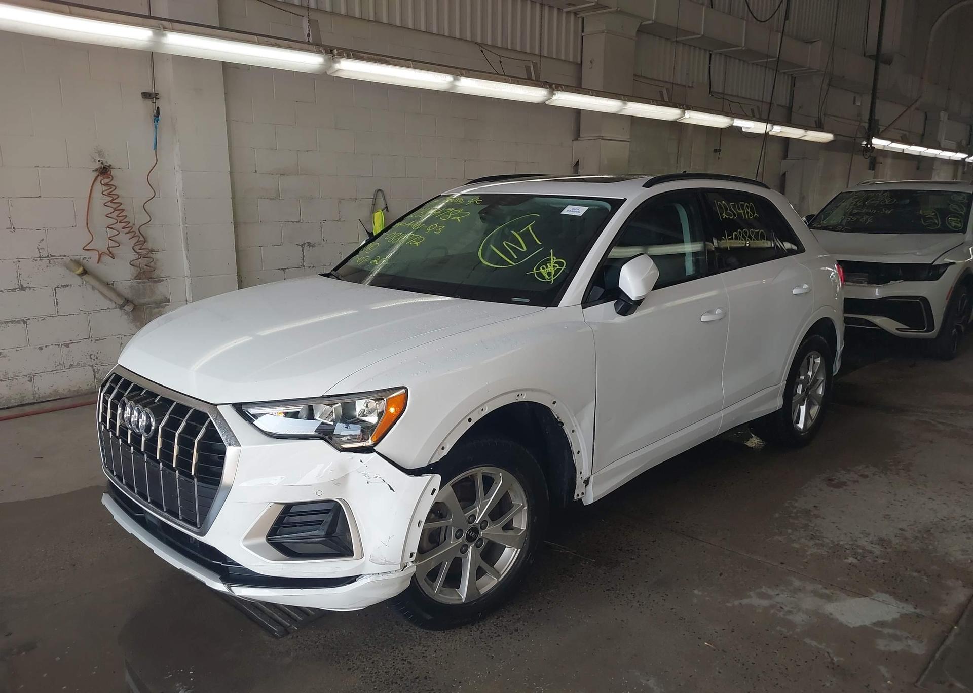 2024 AUDI Q3 PREMIUM 40