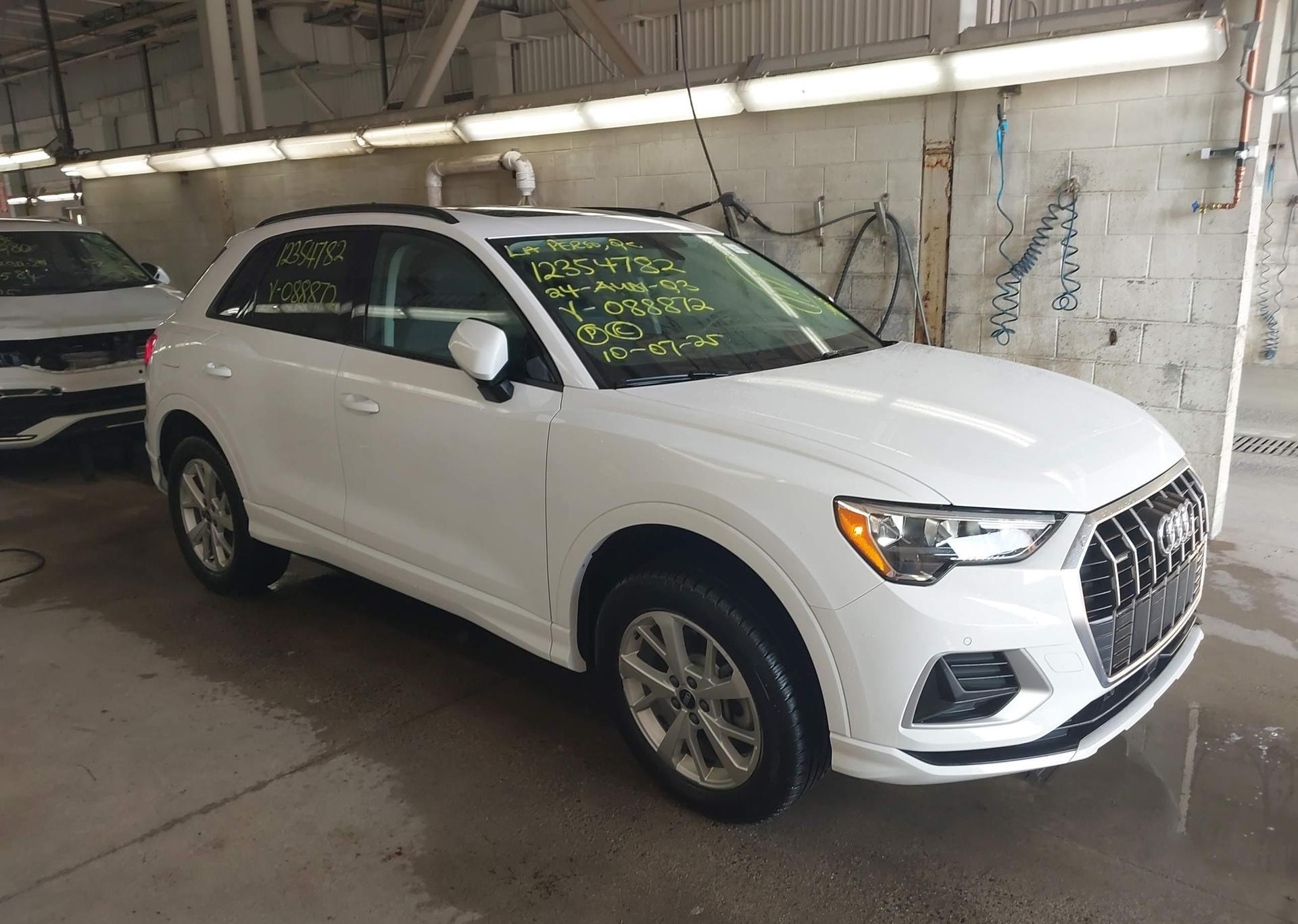 2024 AUDI Q3 PREMIUM 40