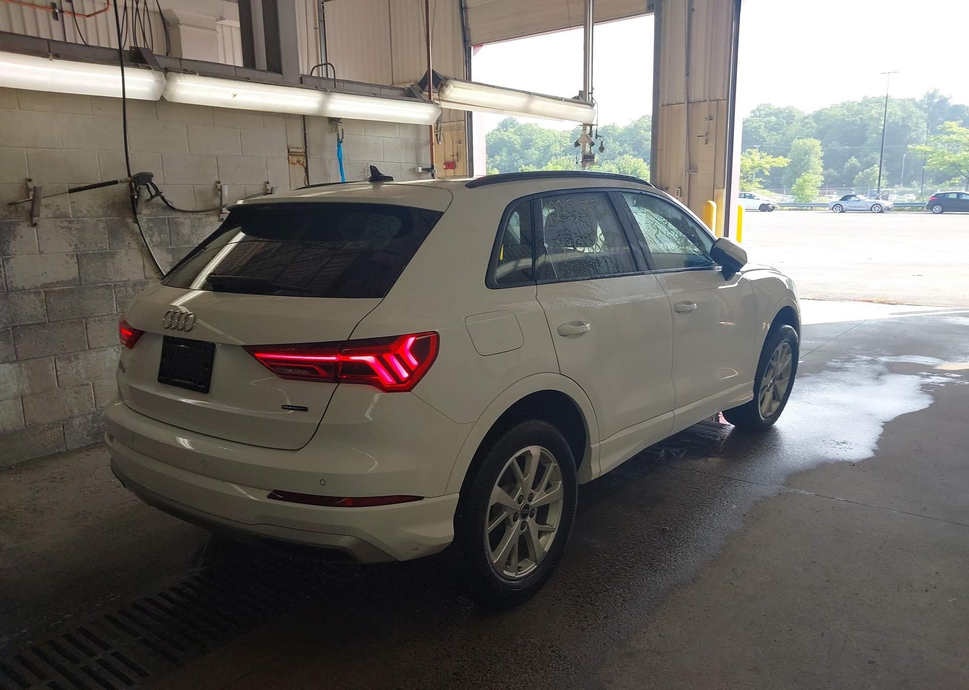 2024 AUDI Q3 PREMIUM 40