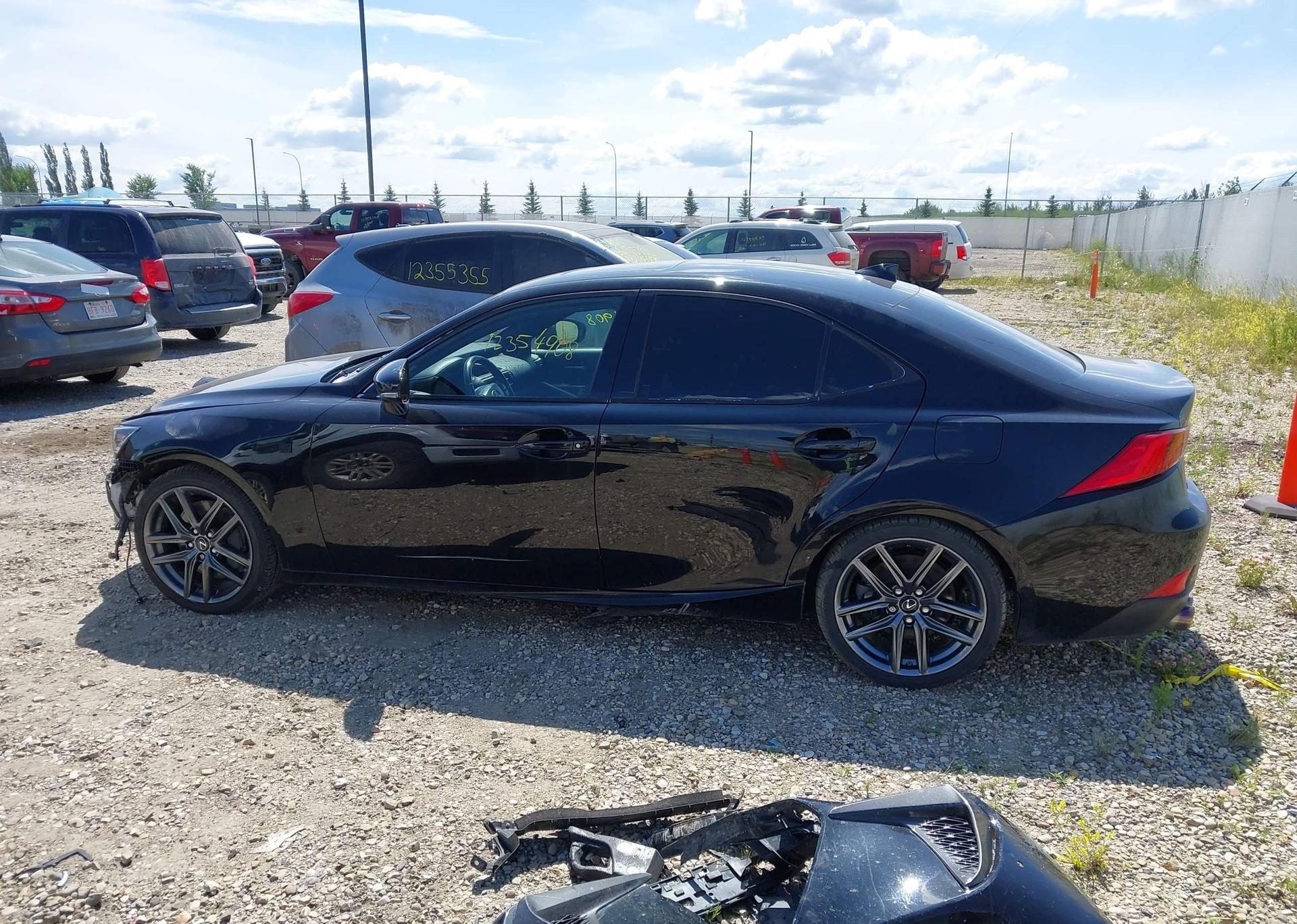 2018 LEXUS IS 300