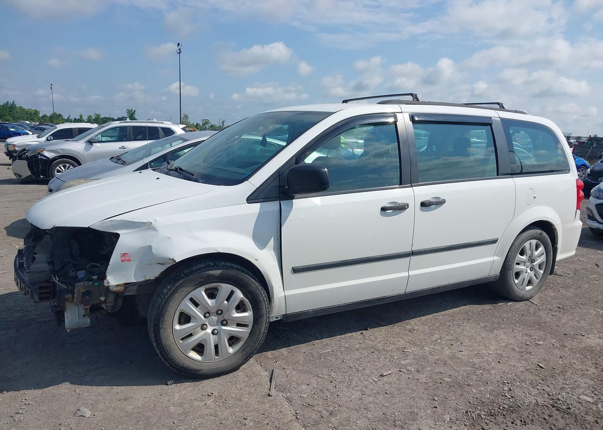 2015 DODGE GRAND CARAVAN SE