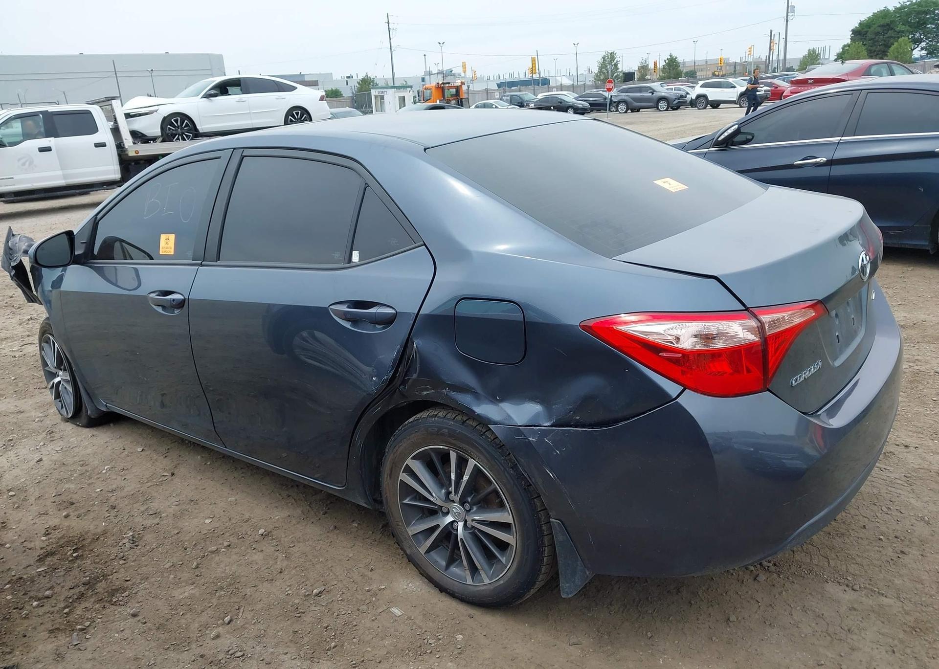 2018 TOYOTA COROLLA LE