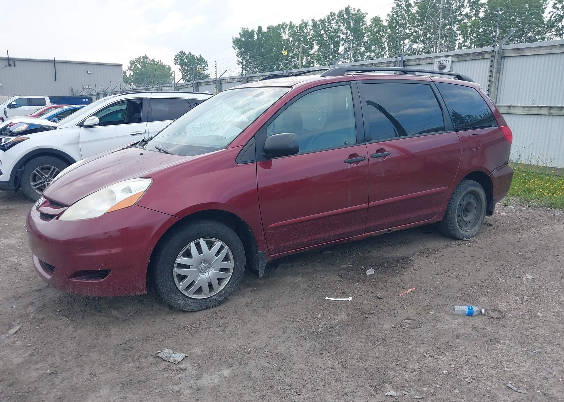 2008 TOYOTA SIENNA CE