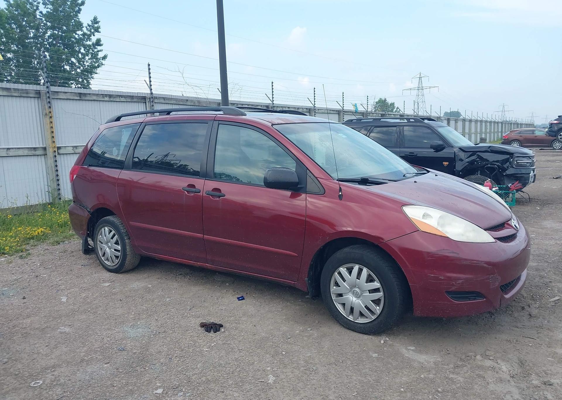 2008 TOYOTA SIENNA CE