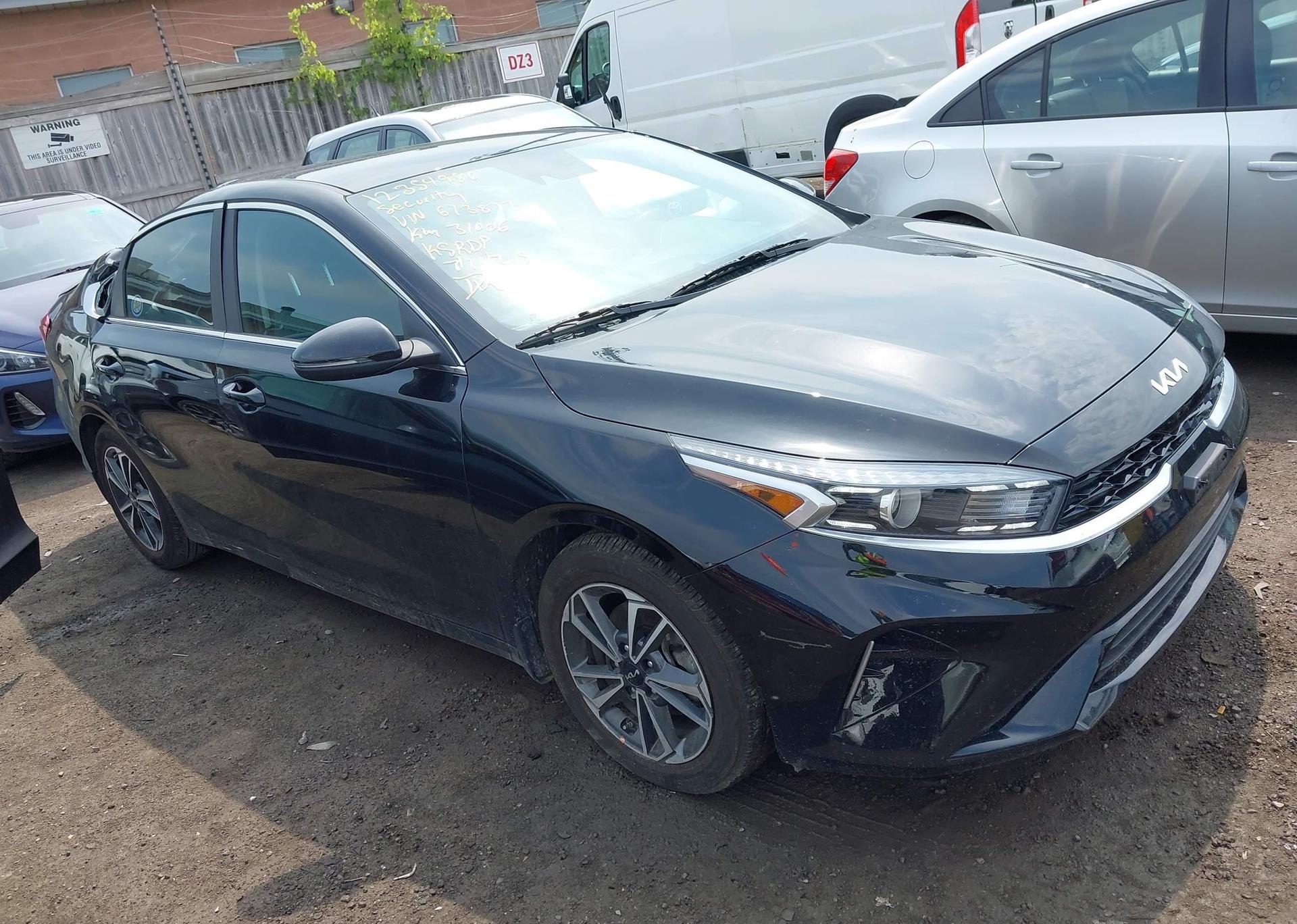 2023 KIA FORTE EX