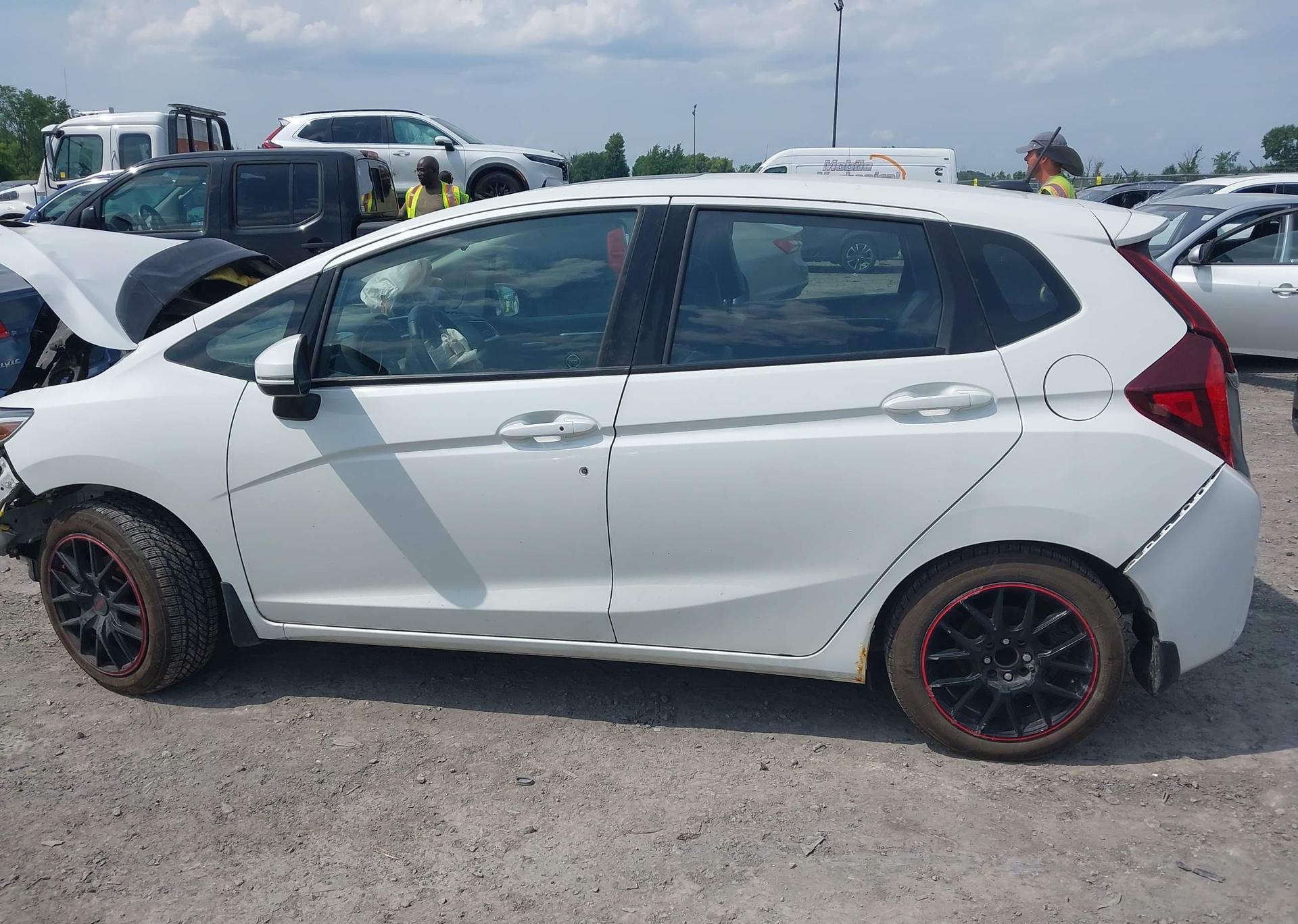 2015 HONDA FIT EX