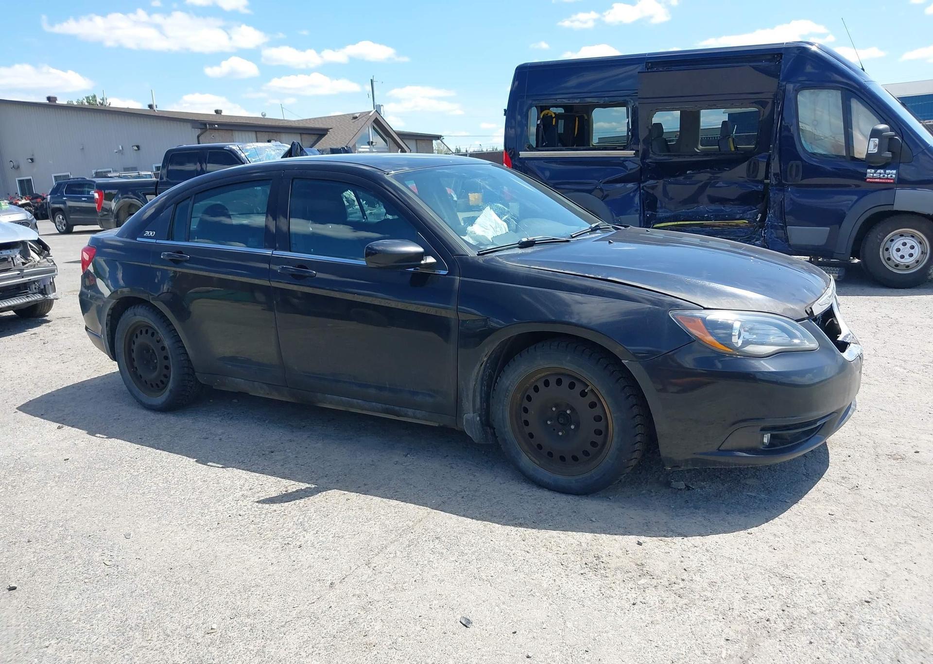 2013 CHRYSLER 200 TOURING