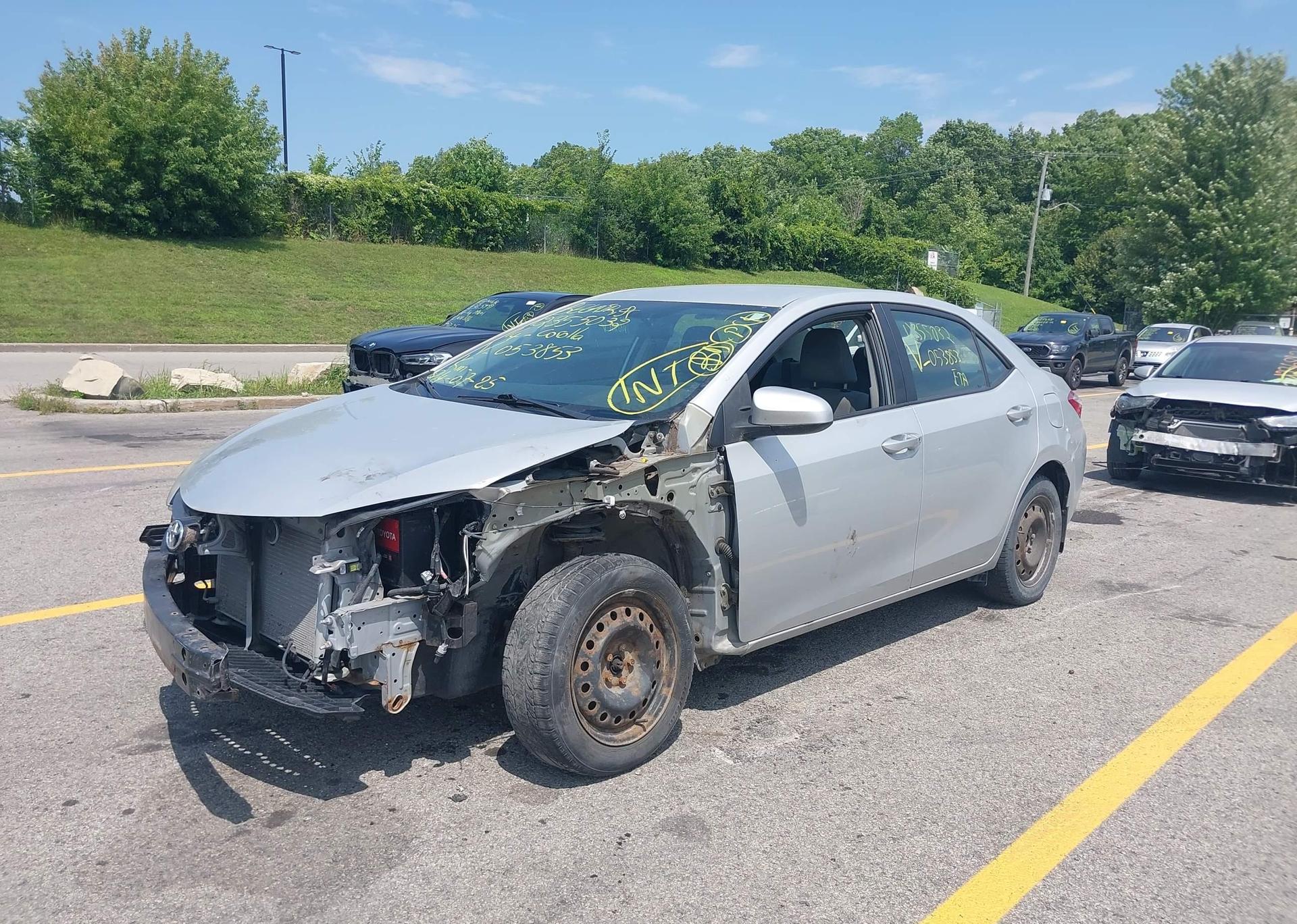 2014 TOYOTA COROLLA