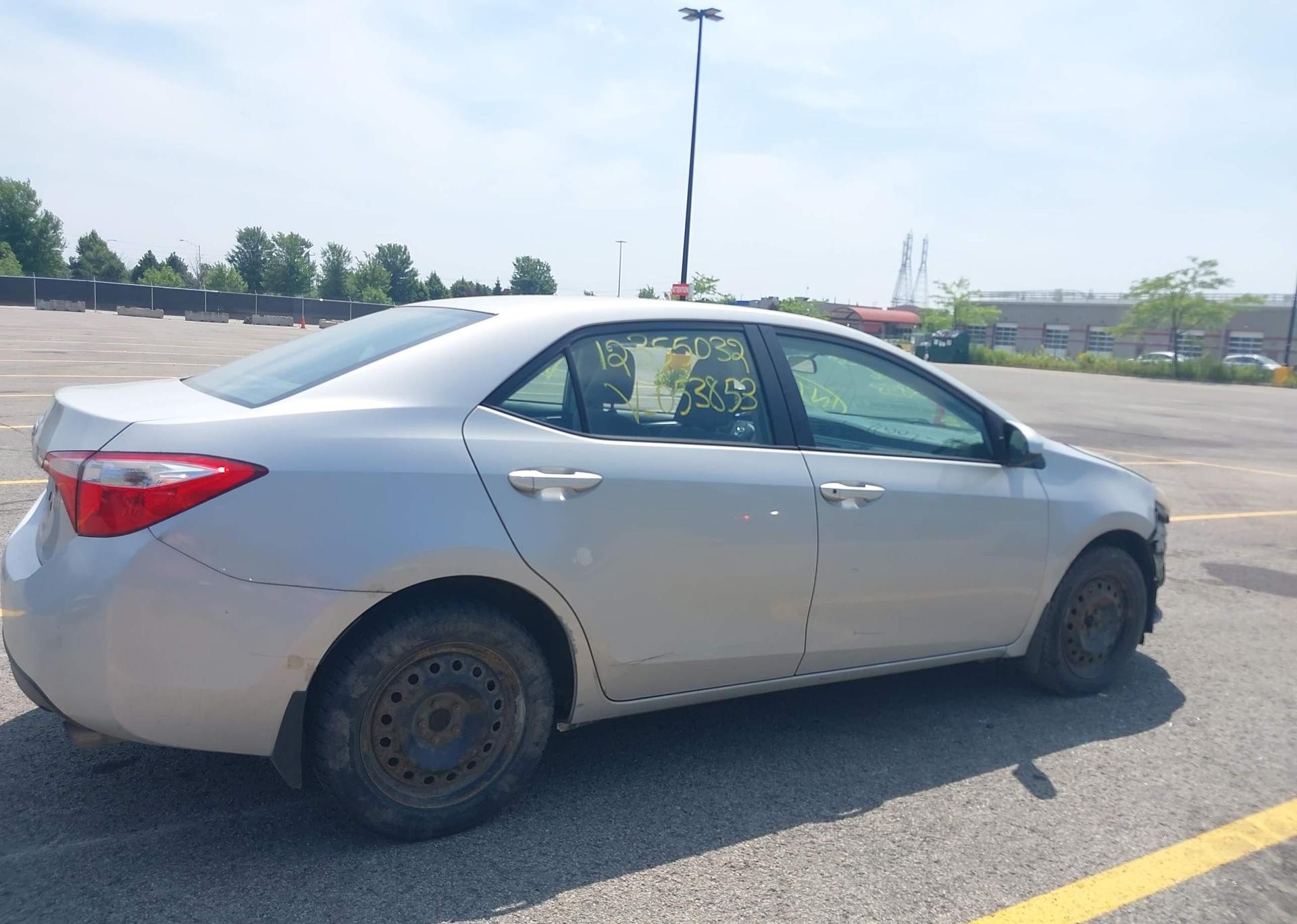 2014 TOYOTA COROLLA