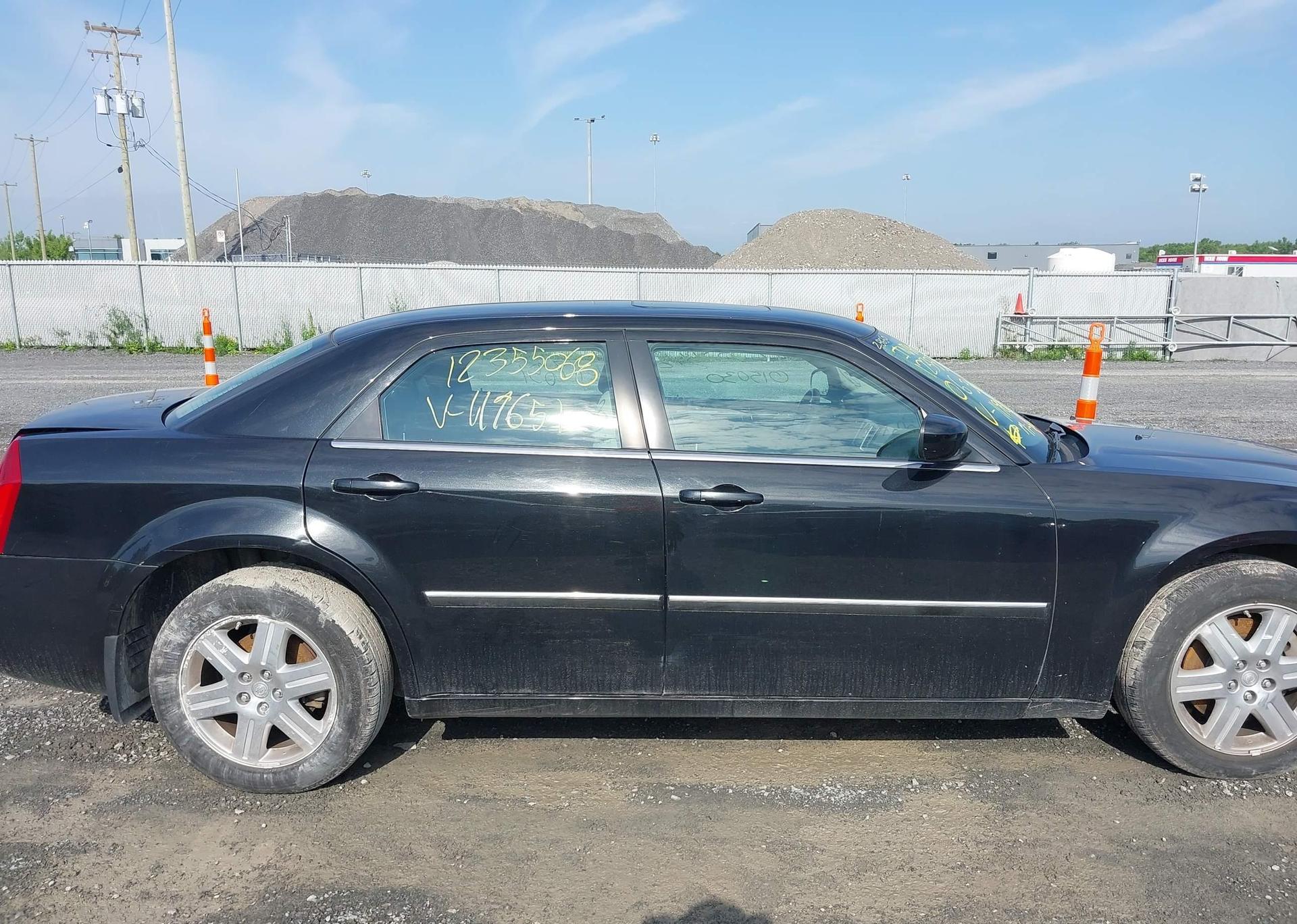2006 CHRYSLER 300C