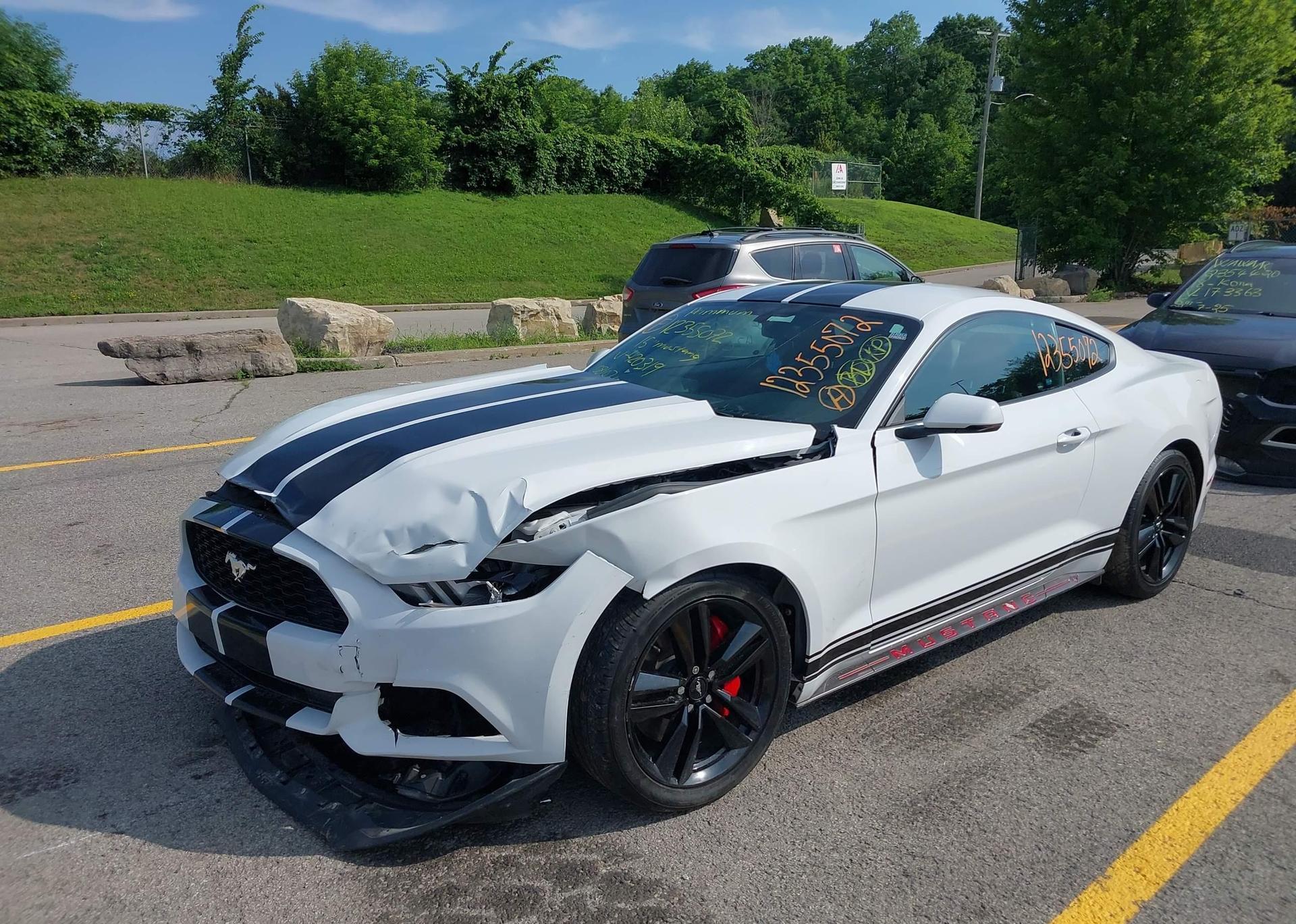 2015 FORD MUSTANG ECOBOOST PREMIUM