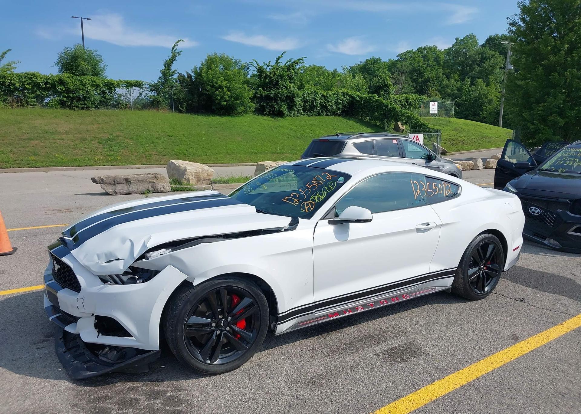 2015 FORD MUSTANG ECOBOOST PREMIUM