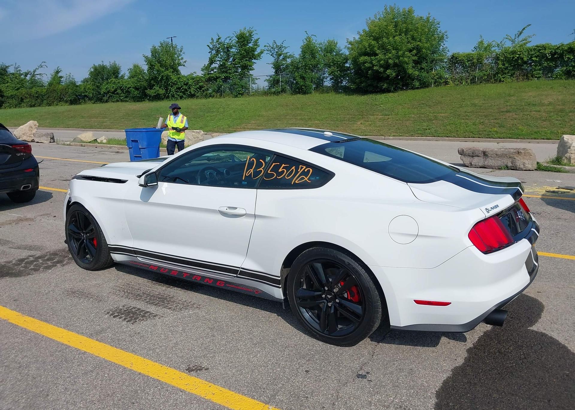 2015 FORD MUSTANG ECOBOOST PREMIUM