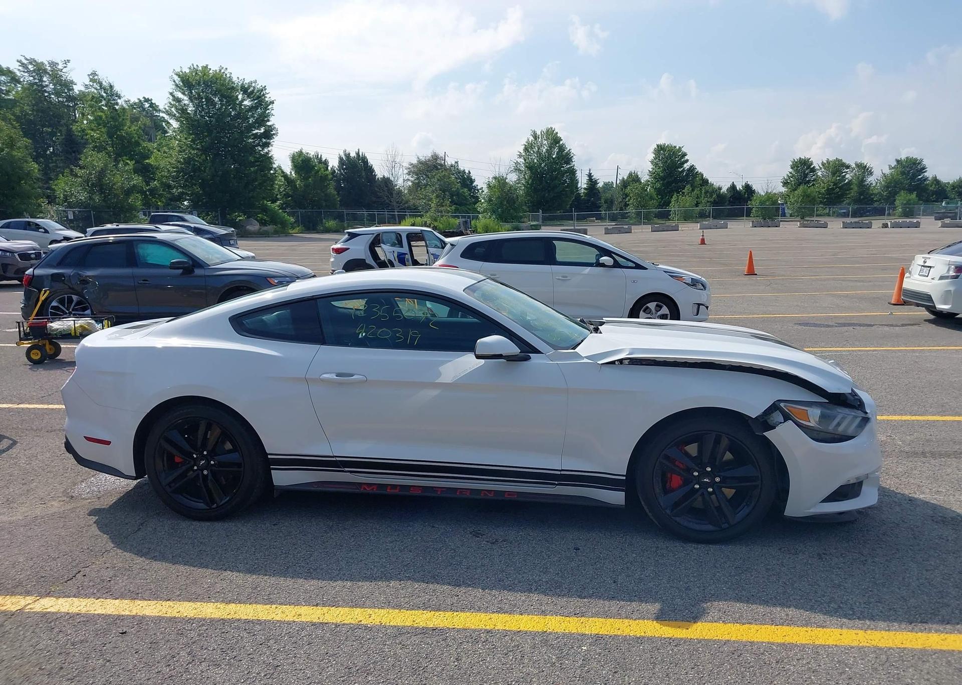 2015 FORD MUSTANG ECOBOOST PREMIUM