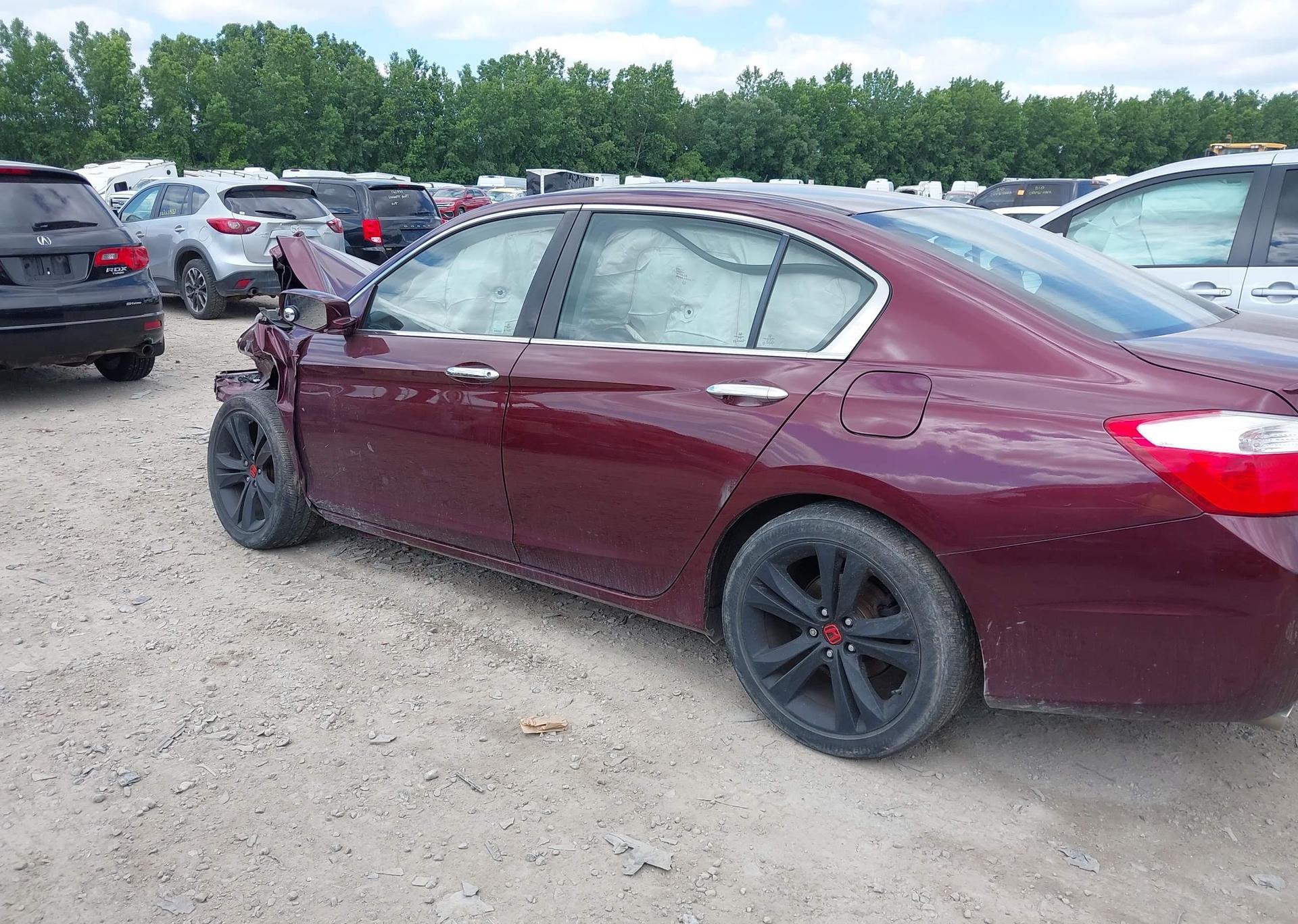 2015 HONDA ACCORD SPORT