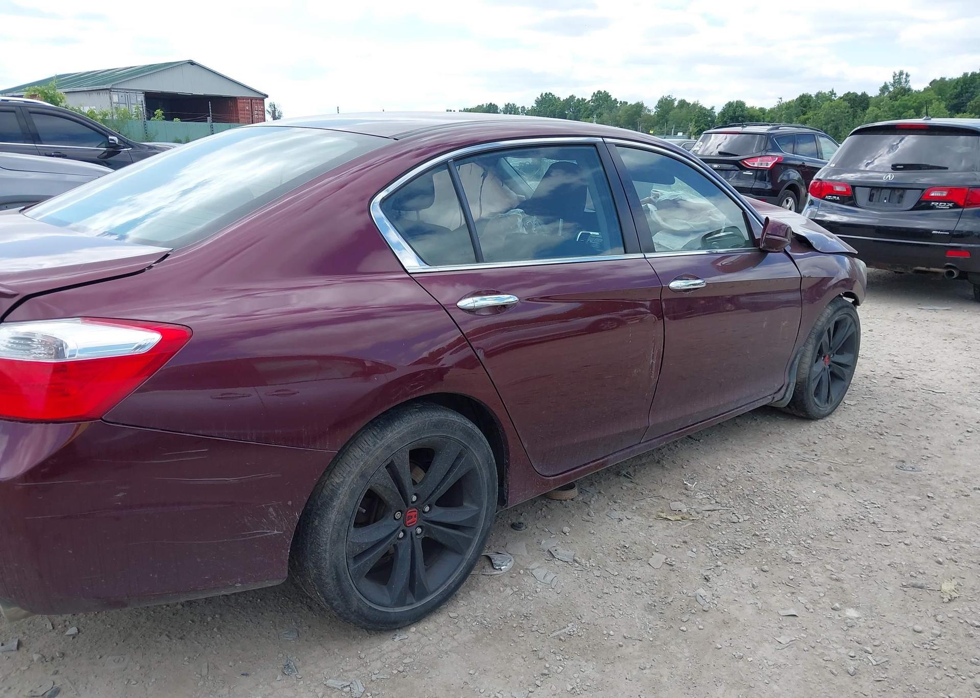 2015 HONDA ACCORD SPORT