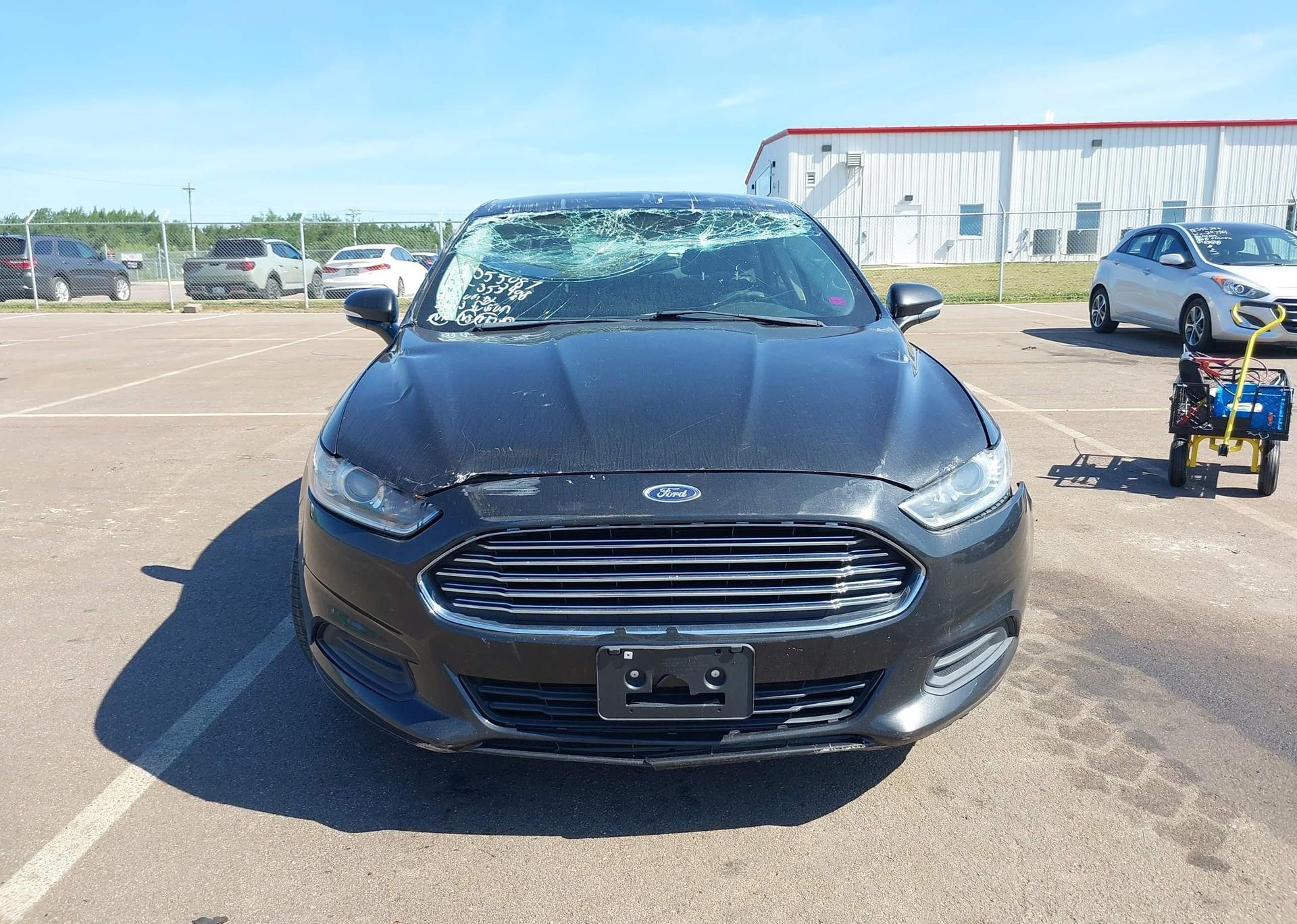 2013 FORD FUSION SE