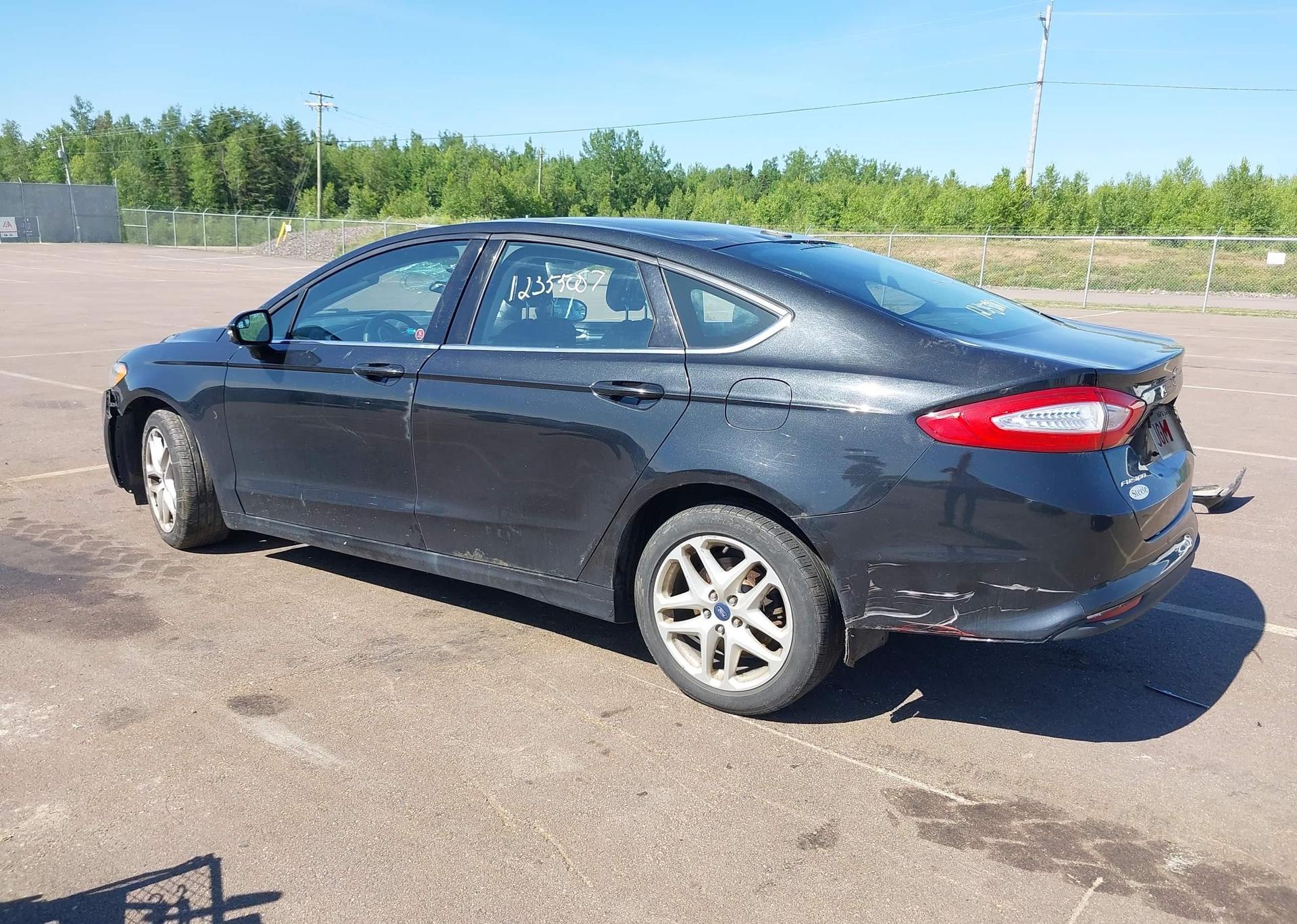 2013 FORD FUSION SE