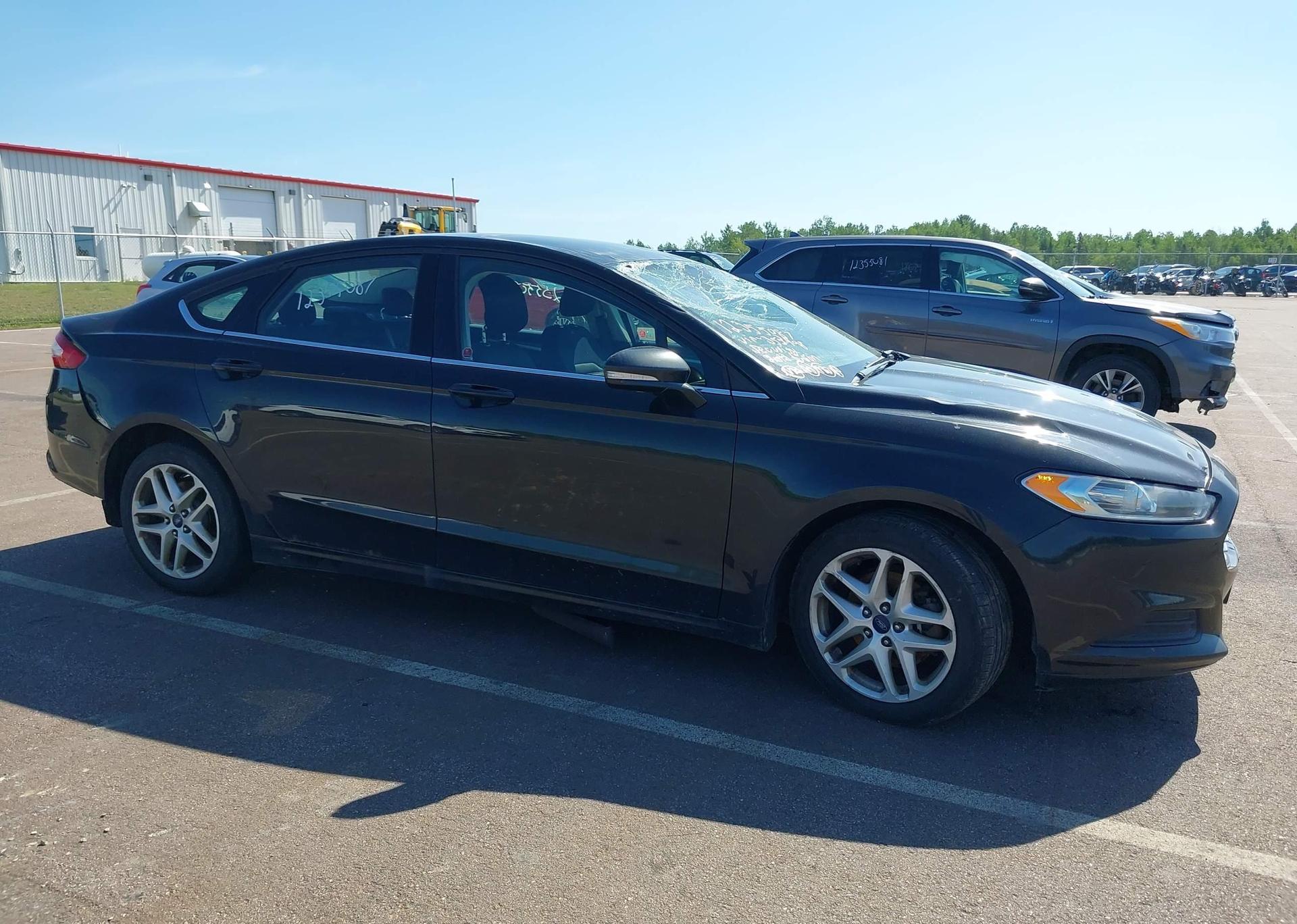 2013 FORD FUSION SE
