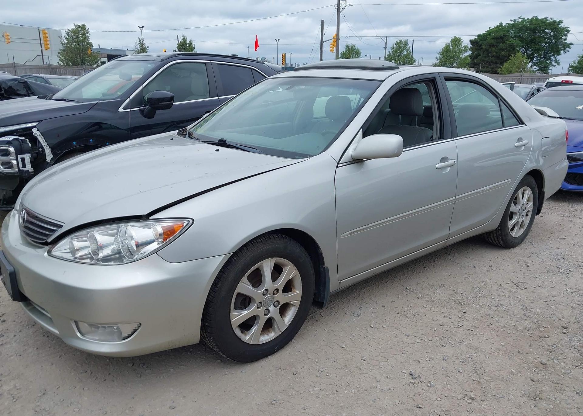 2005 TOYOTA CAMRY LE