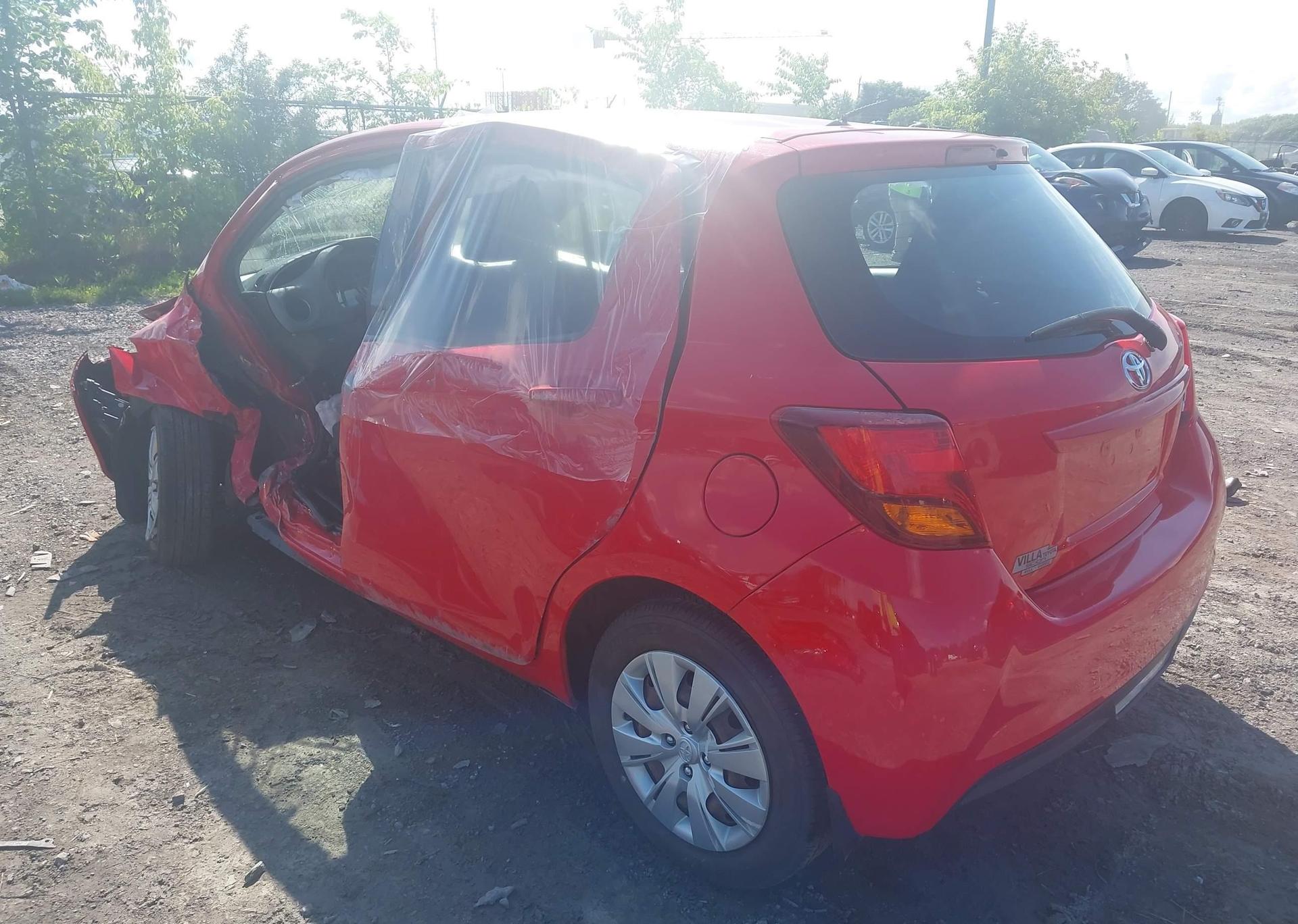 2016 TOYOTA YARIS L