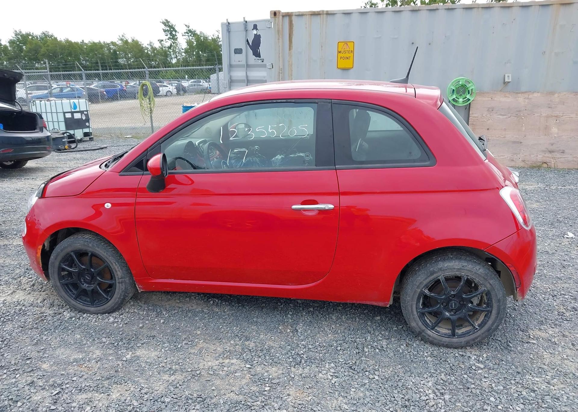 2017 FIAT 500 POP