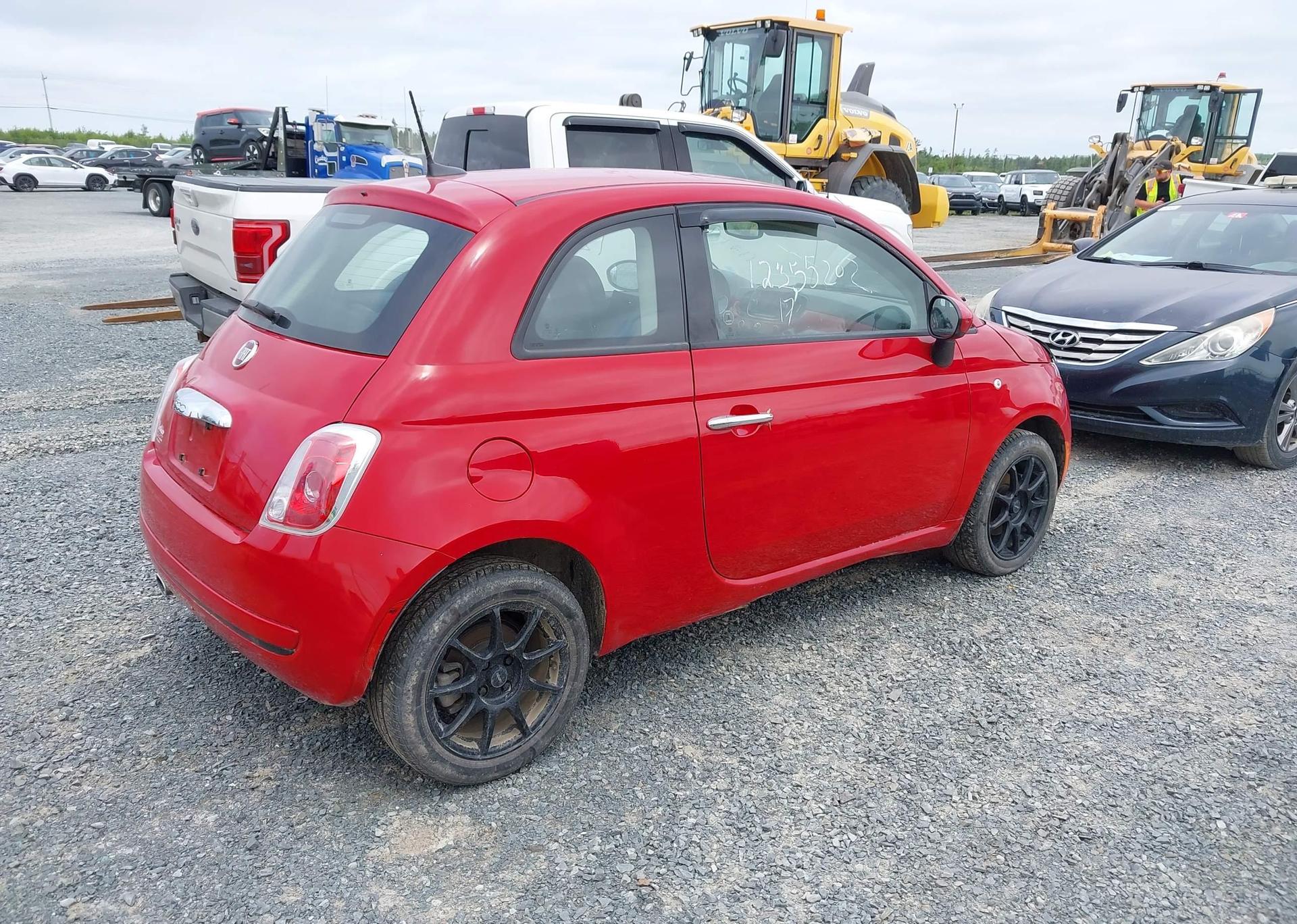 2017 FIAT 500 POP