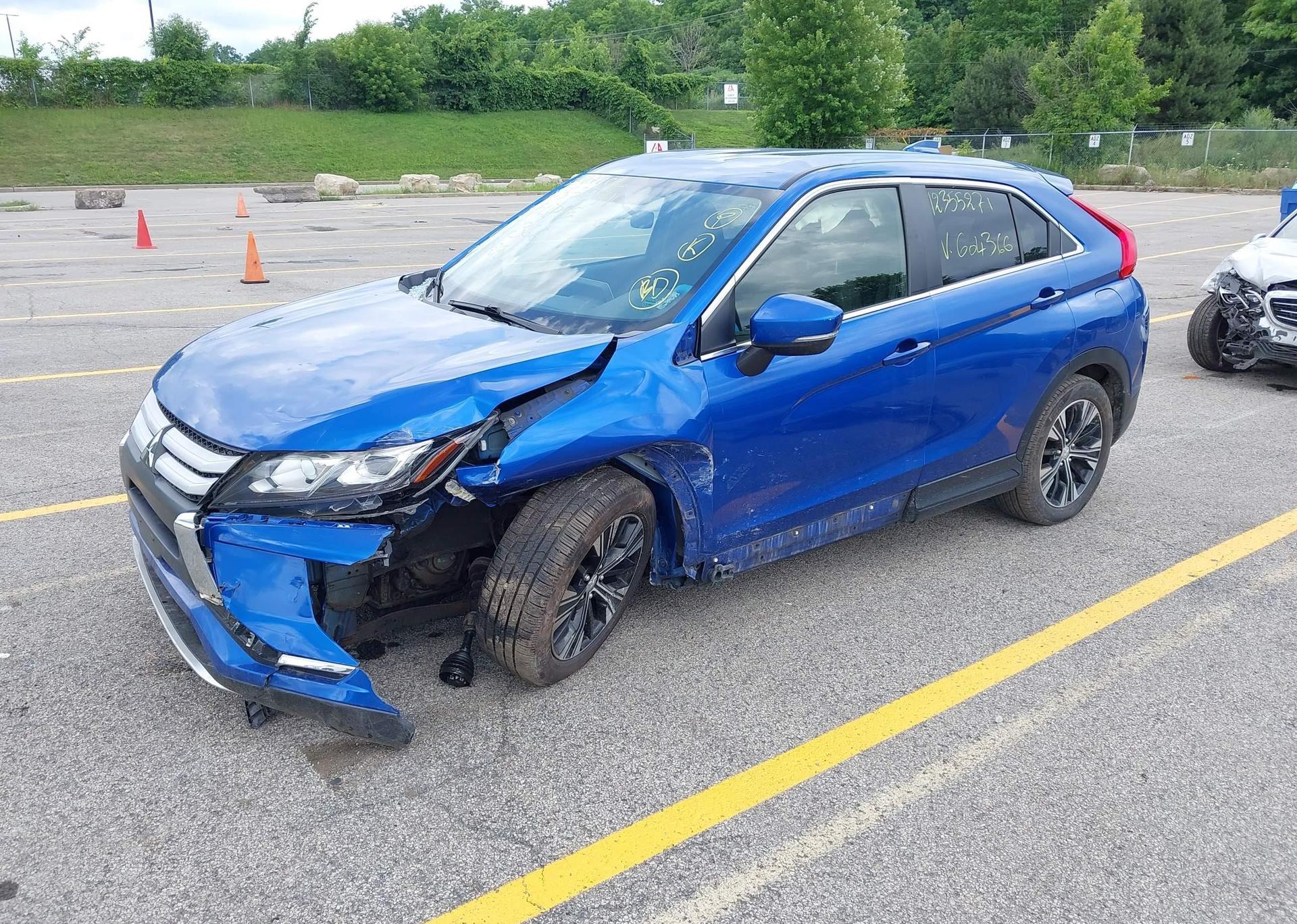 2019 MITSUBISHI ECLIPSE CROSS ES