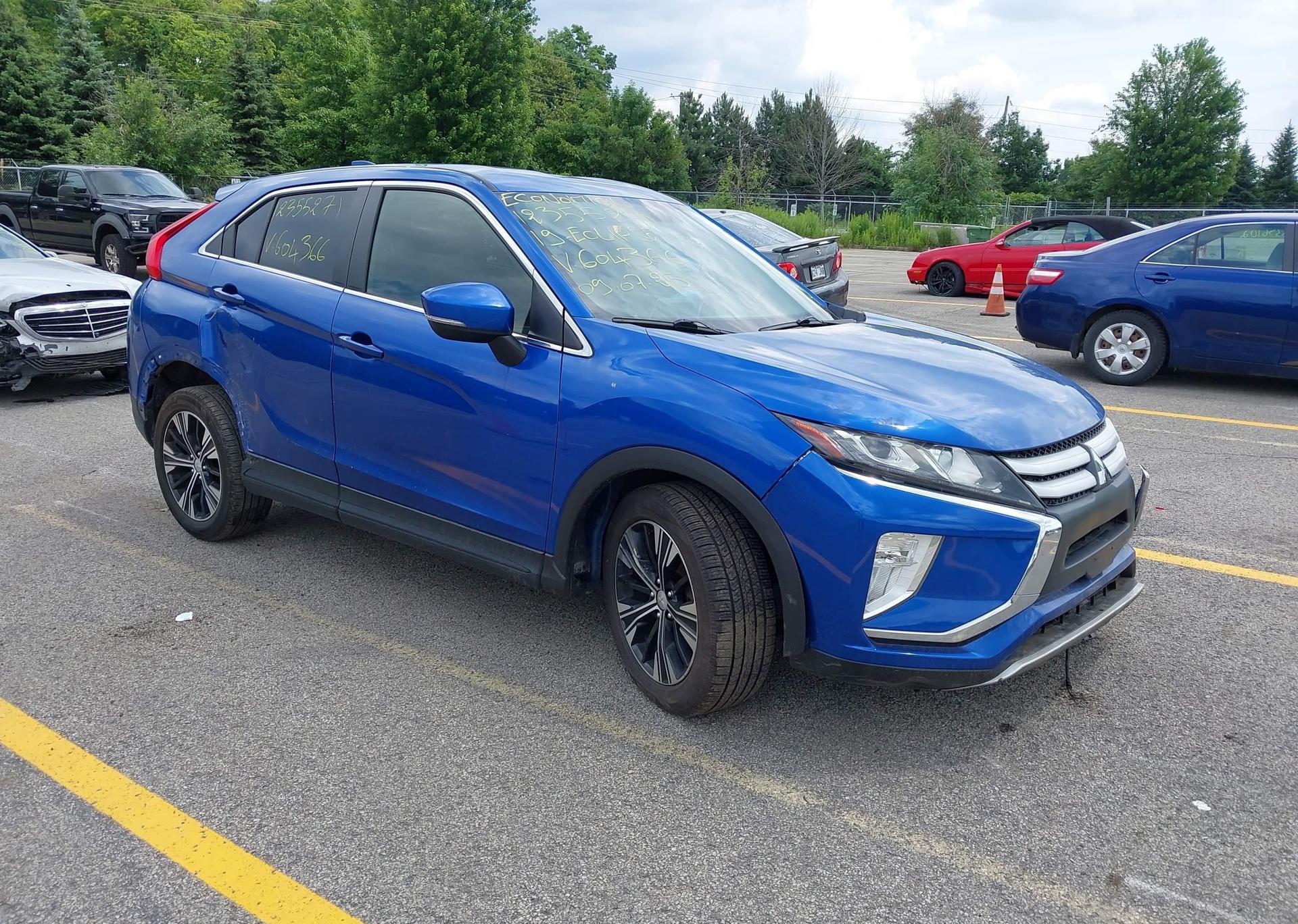 2019 MITSUBISHI ECLIPSE CROSS ES