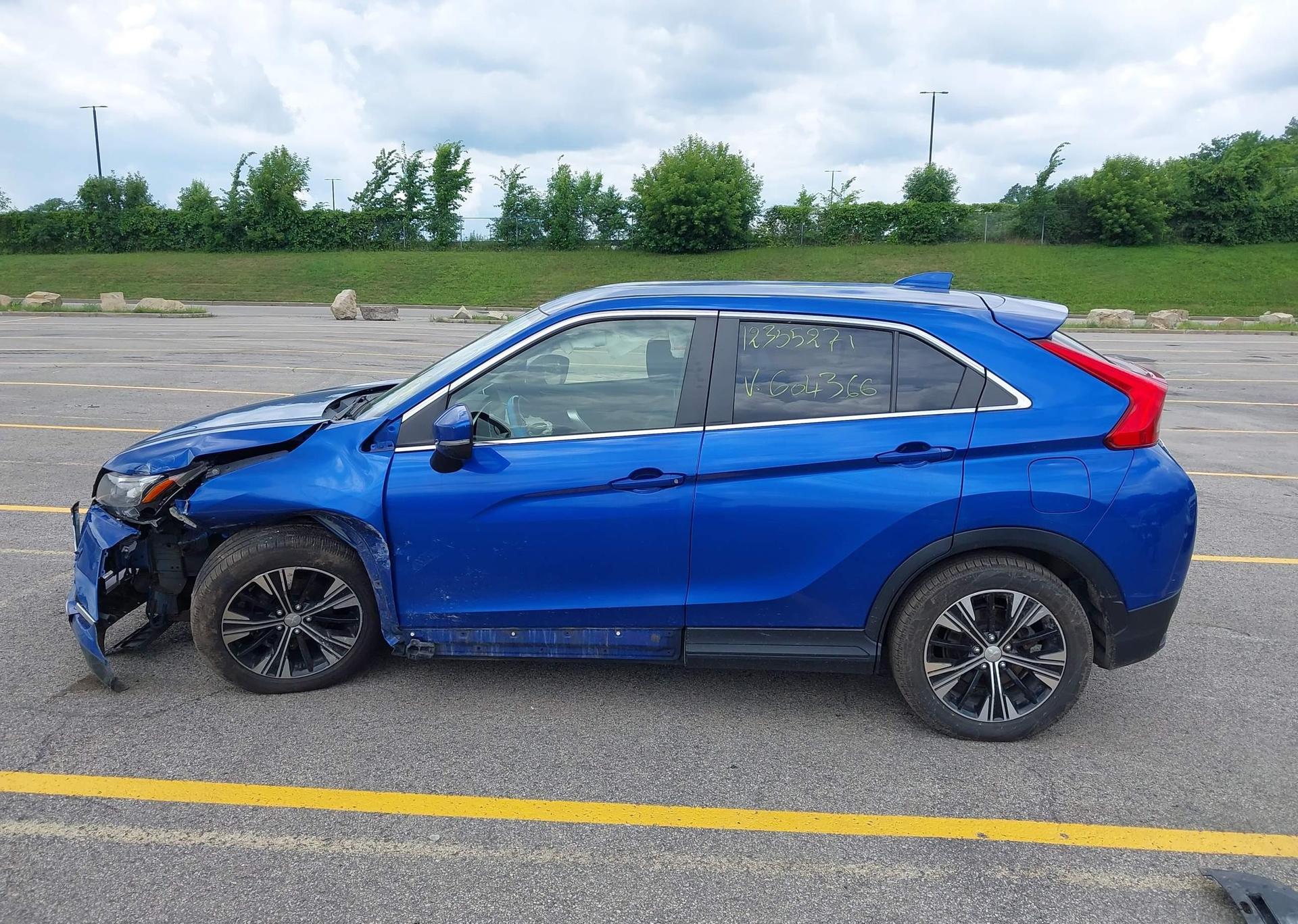 2019 MITSUBISHI ECLIPSE CROSS ES