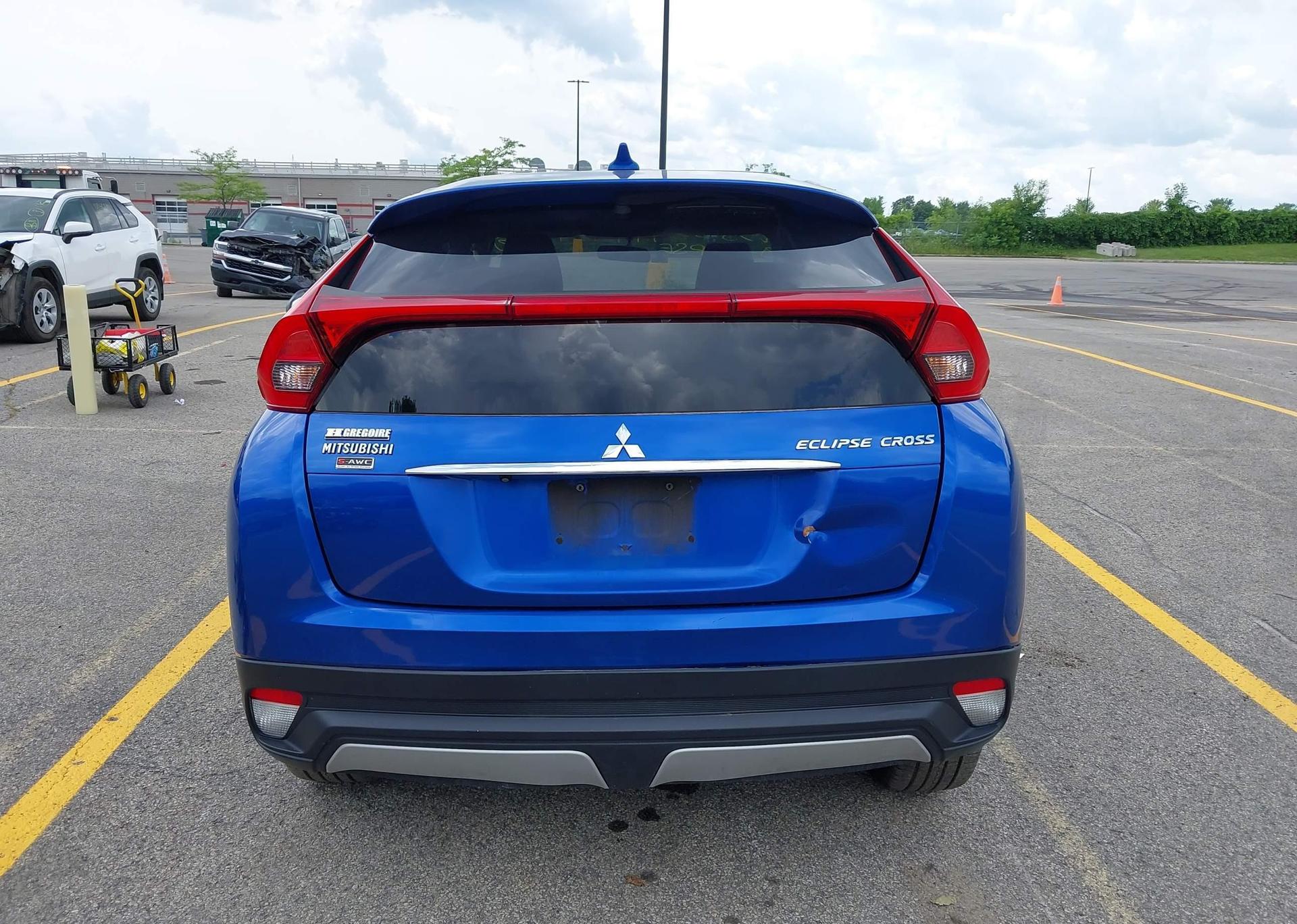 2019 MITSUBISHI ECLIPSE CROSS ES