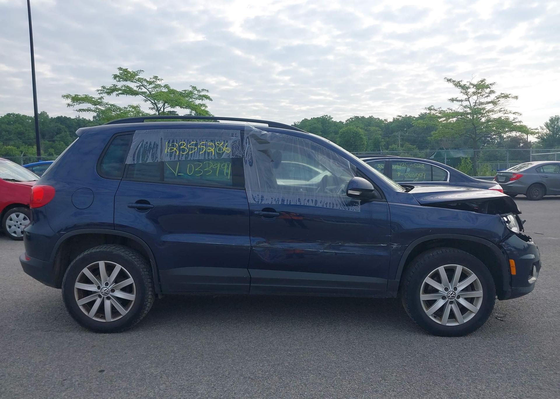 2016 VOLKSWAGEN TIGUAN