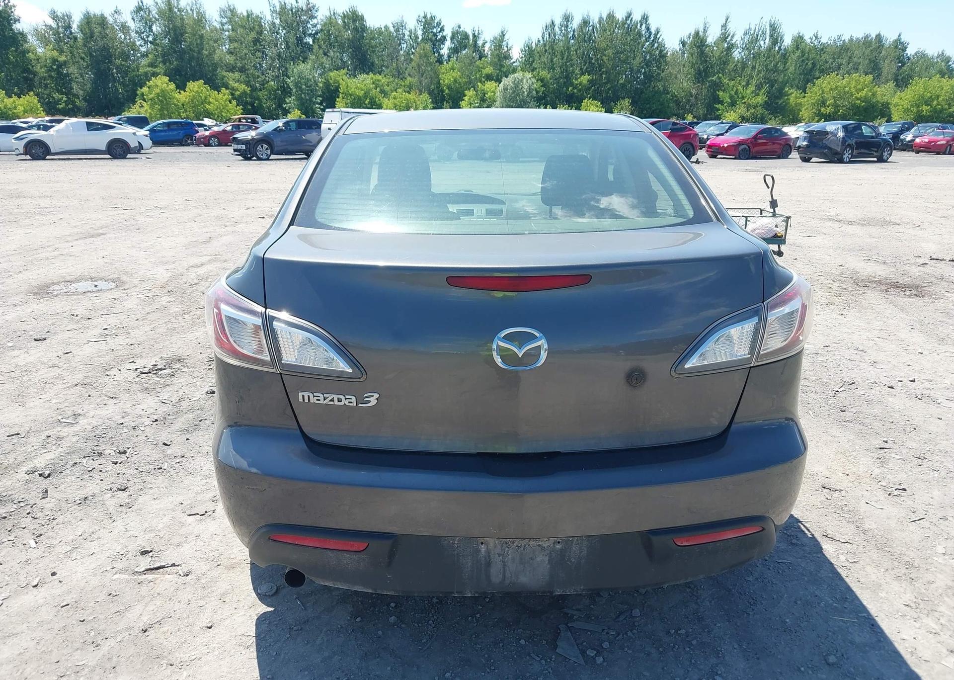2010 MAZDA MAZDA3